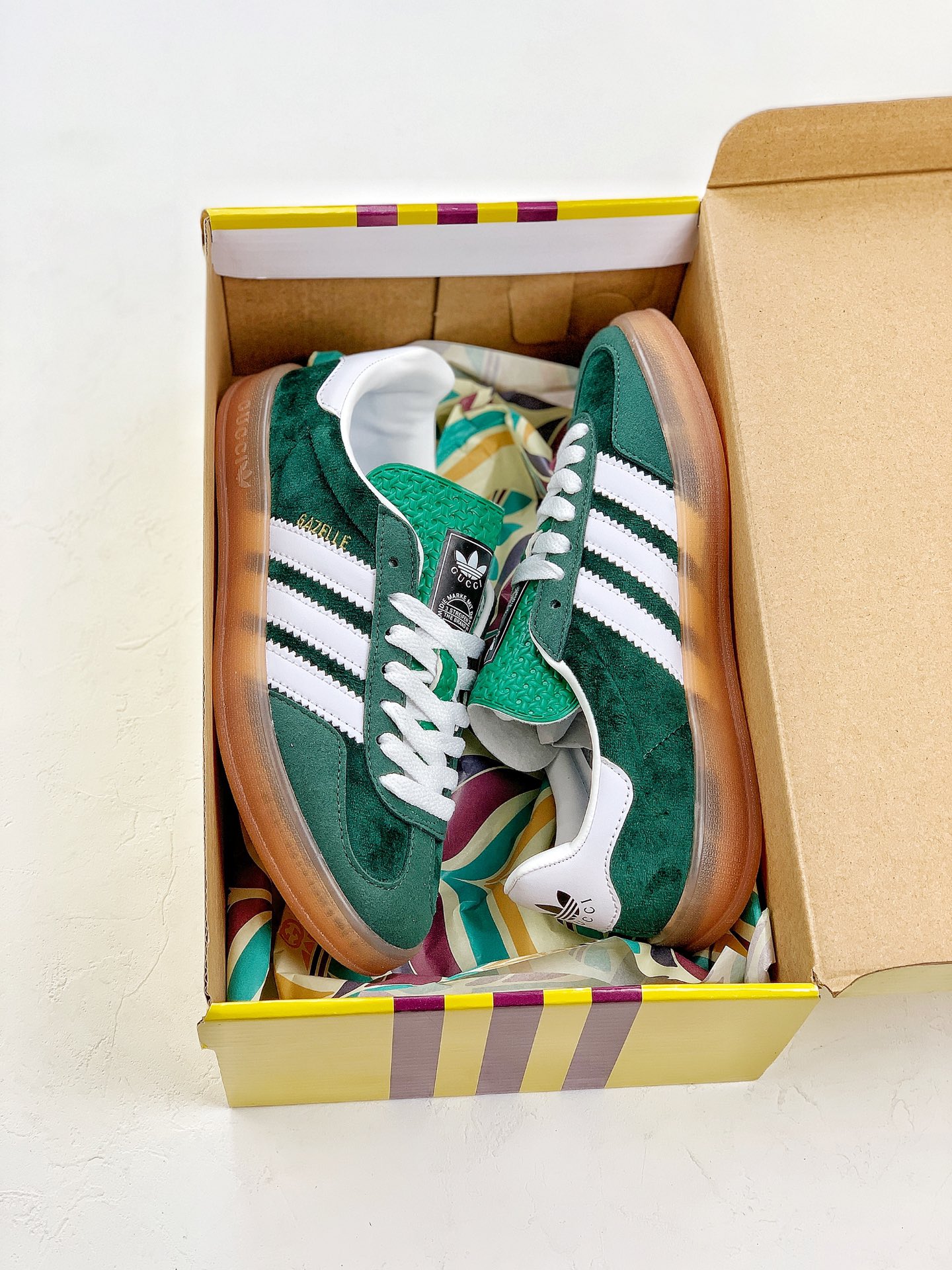 Adidas Gazelle x Gucci 'Green Suede' 707848-9STU0-3170