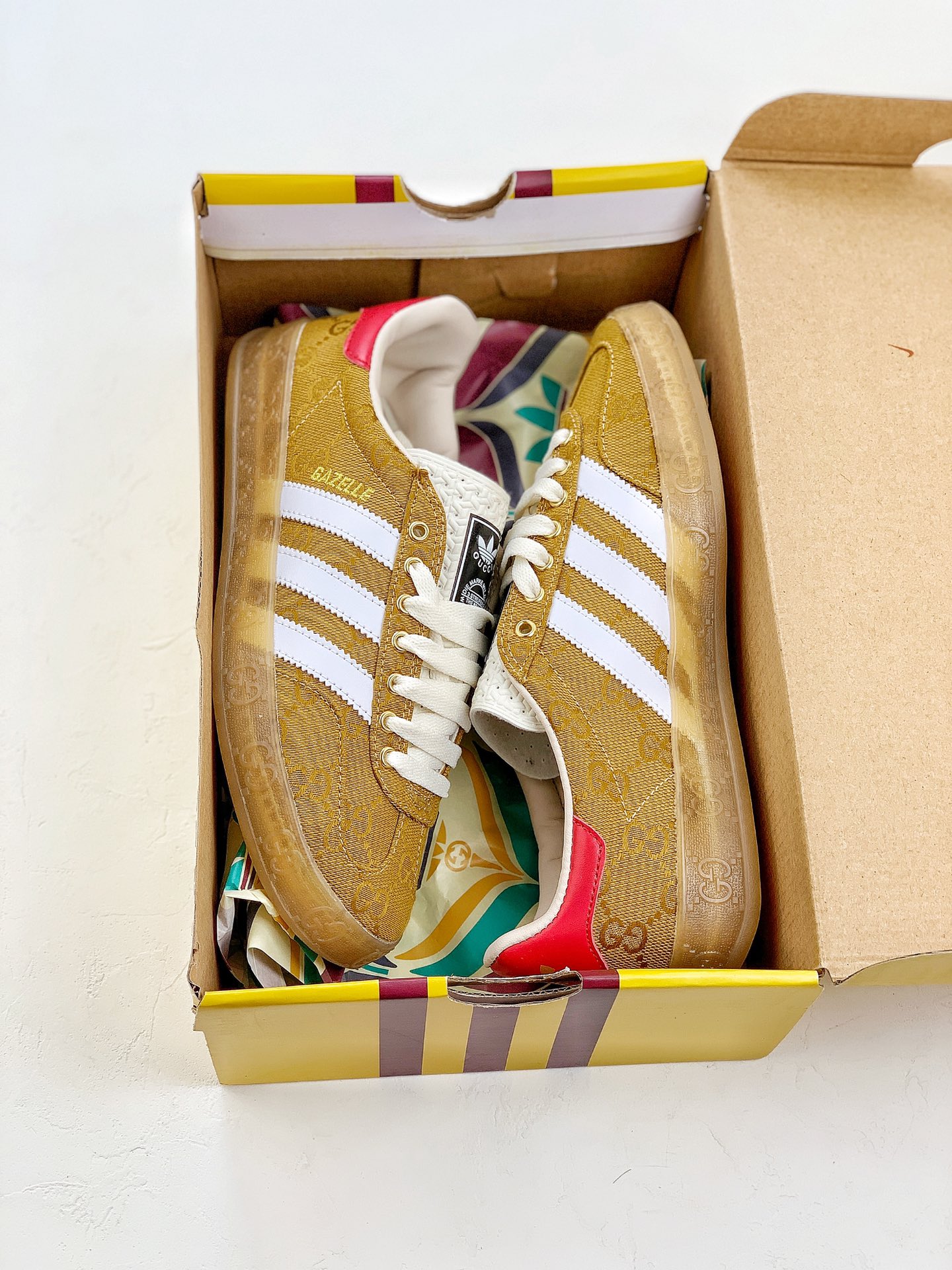 Adidas Gazelle x Gucci 'GG Monogram' 707850-UWV20-7162