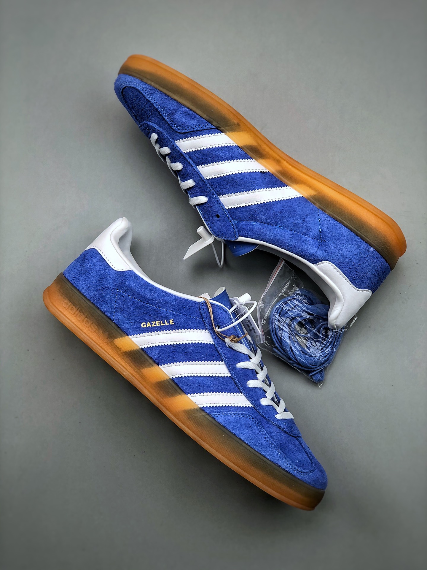 adidas Gazelle Indoor 'Blue Fusion Gum' HQ8717