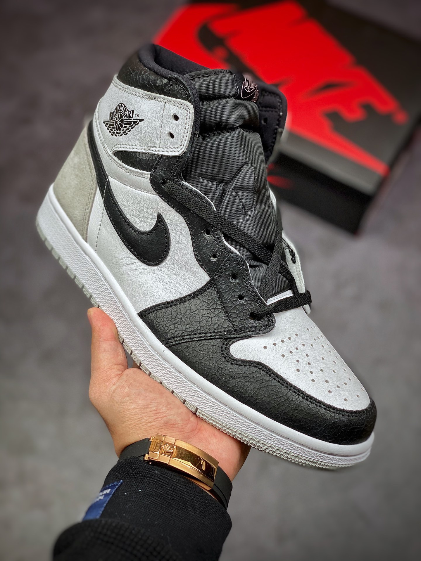 Air Jordan 1 Retro High OG 'Stage Haze' 555088-108