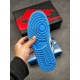 Air Jordan 1 Retro High OG 'University Blue' 555088-134