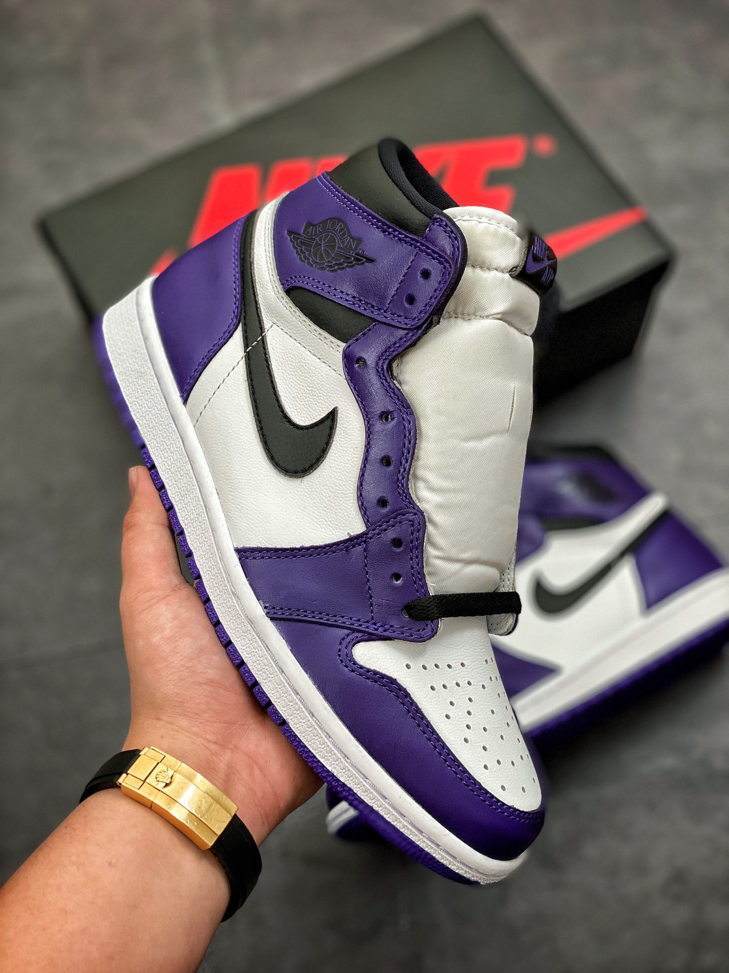 Air Jordan 1 Retro High OG 'Court Purple 2.0' 555088-500