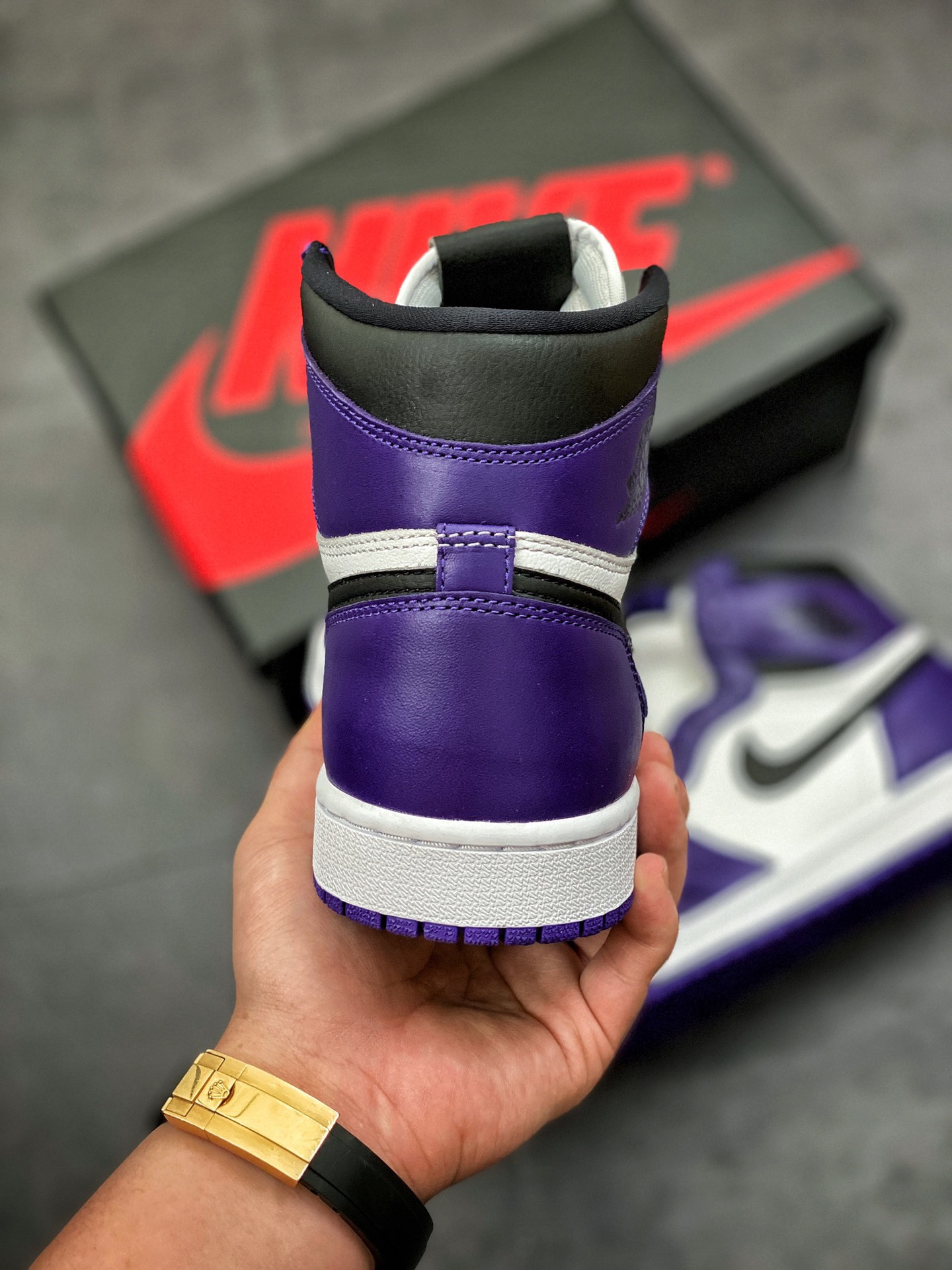 Air Jordan 1 Retro High OG 'Court Purple 2.0' 555088-500