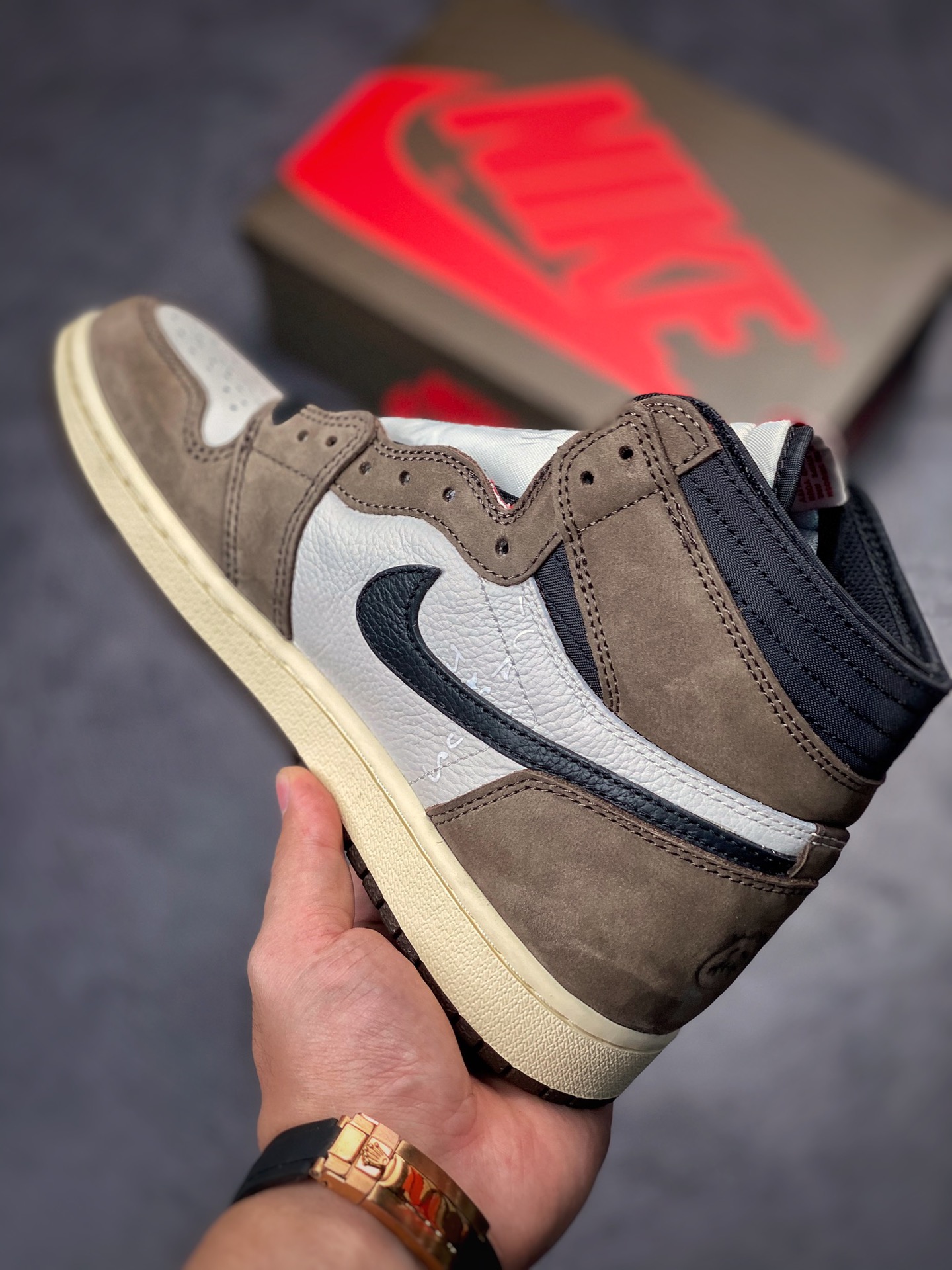 Travis Scott x Air Jordan 1 Retro High OG 'Mocha' CD4487-100