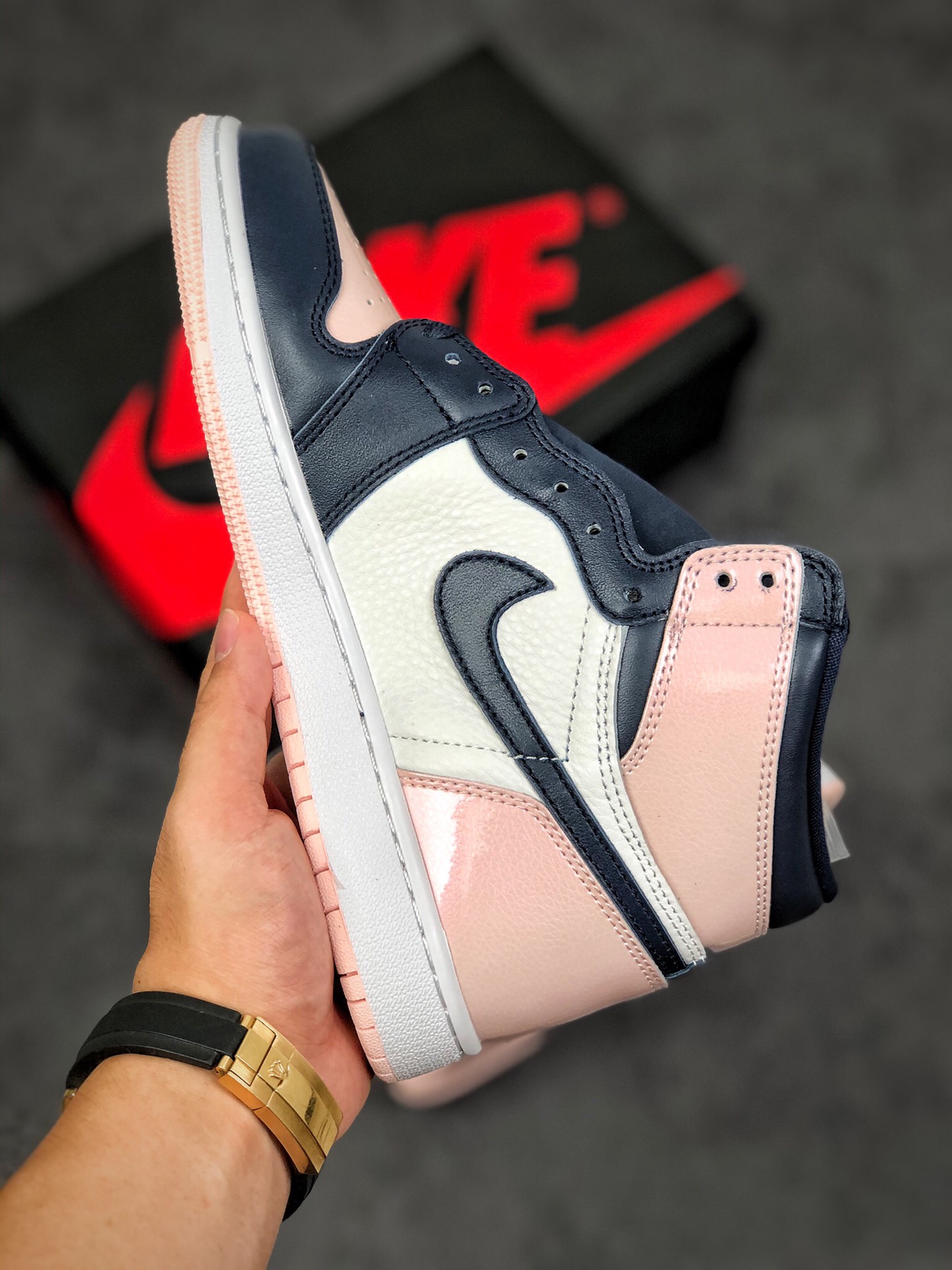 Air Jordan 1 Retro High OG SE 'Bubble Gum' DD9335-641