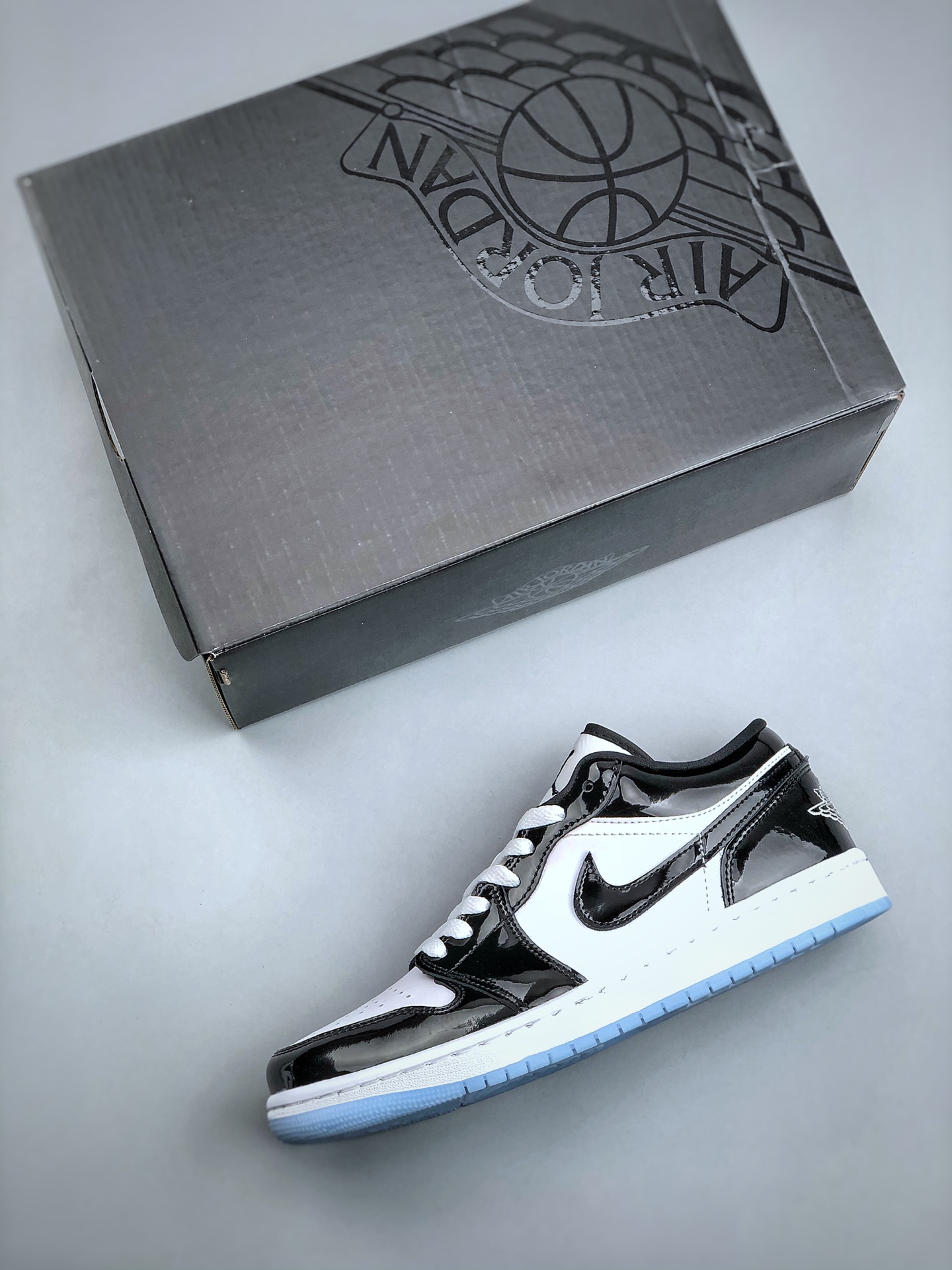 Air Jordan 1 Low SE 'Concord' DV1309-100