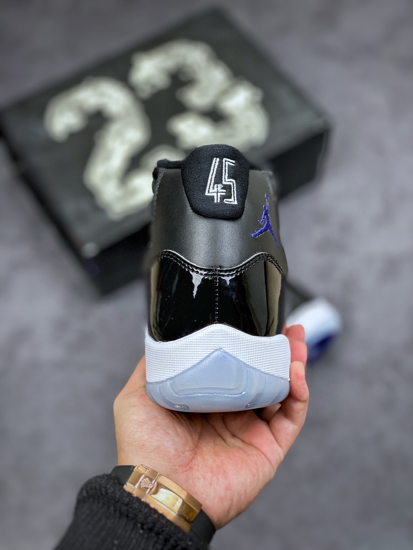 Air Jordan 11 Retro 'Space Jam' 2016 378037-003