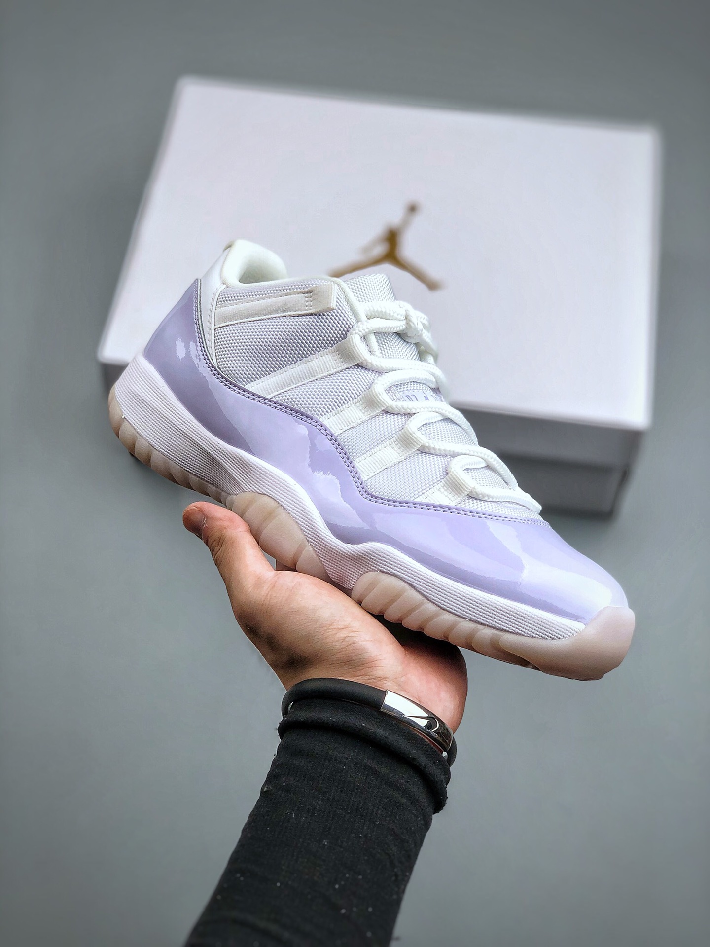 Air Jordan 11 Retro Low 'Pure Violet' AH7860-101