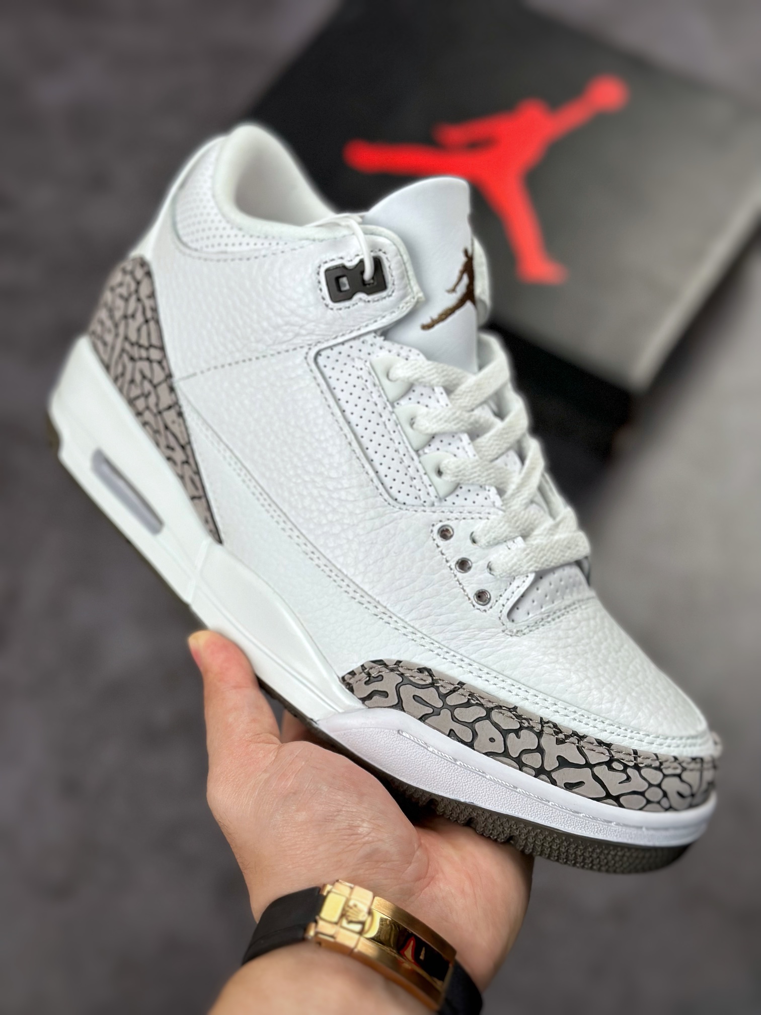 Air Jordan 3 Retro 'Mocha' 2018 136064-122