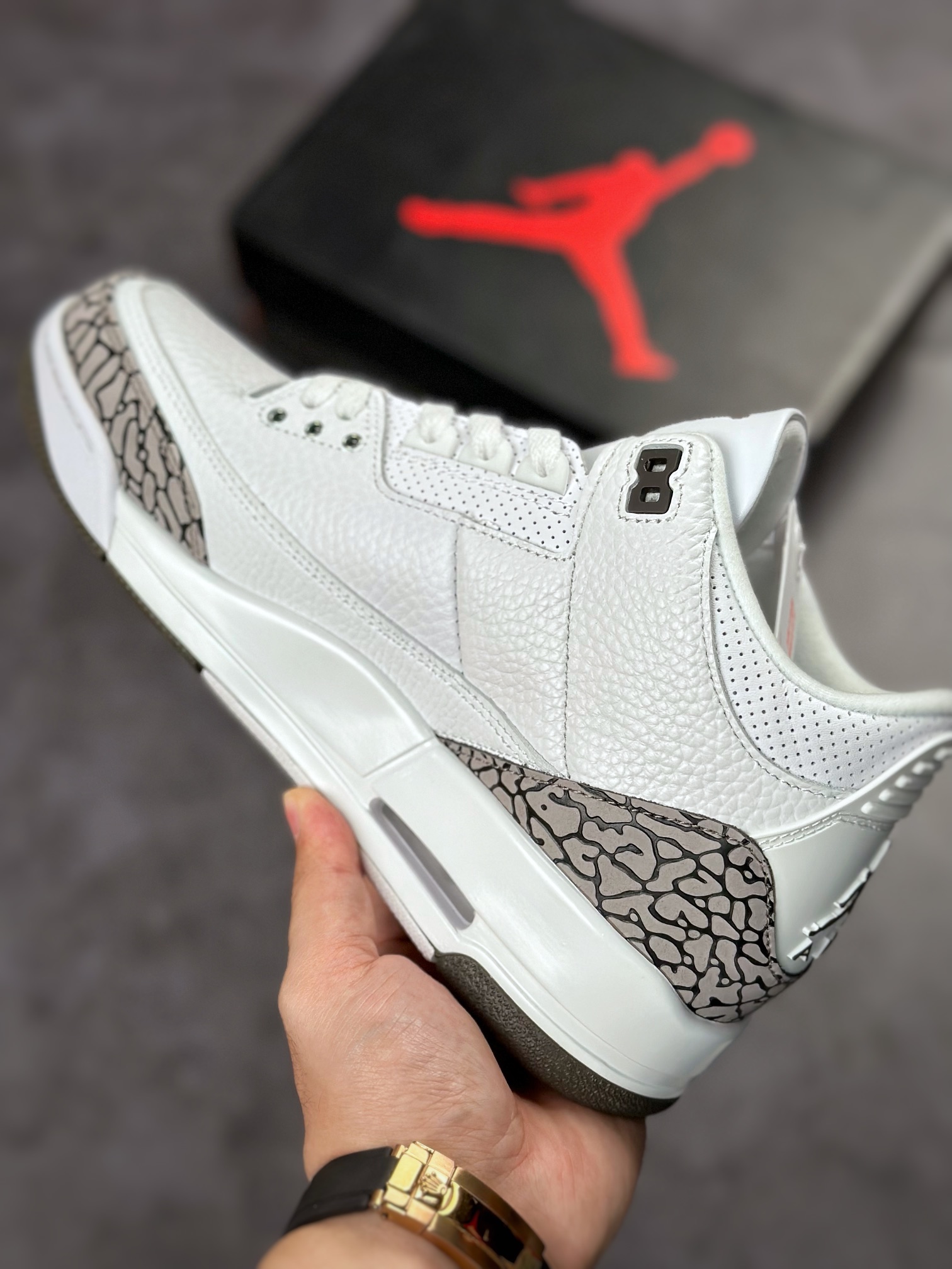 Air Jordan 3 Retro 'Mocha' 2018 136064-122