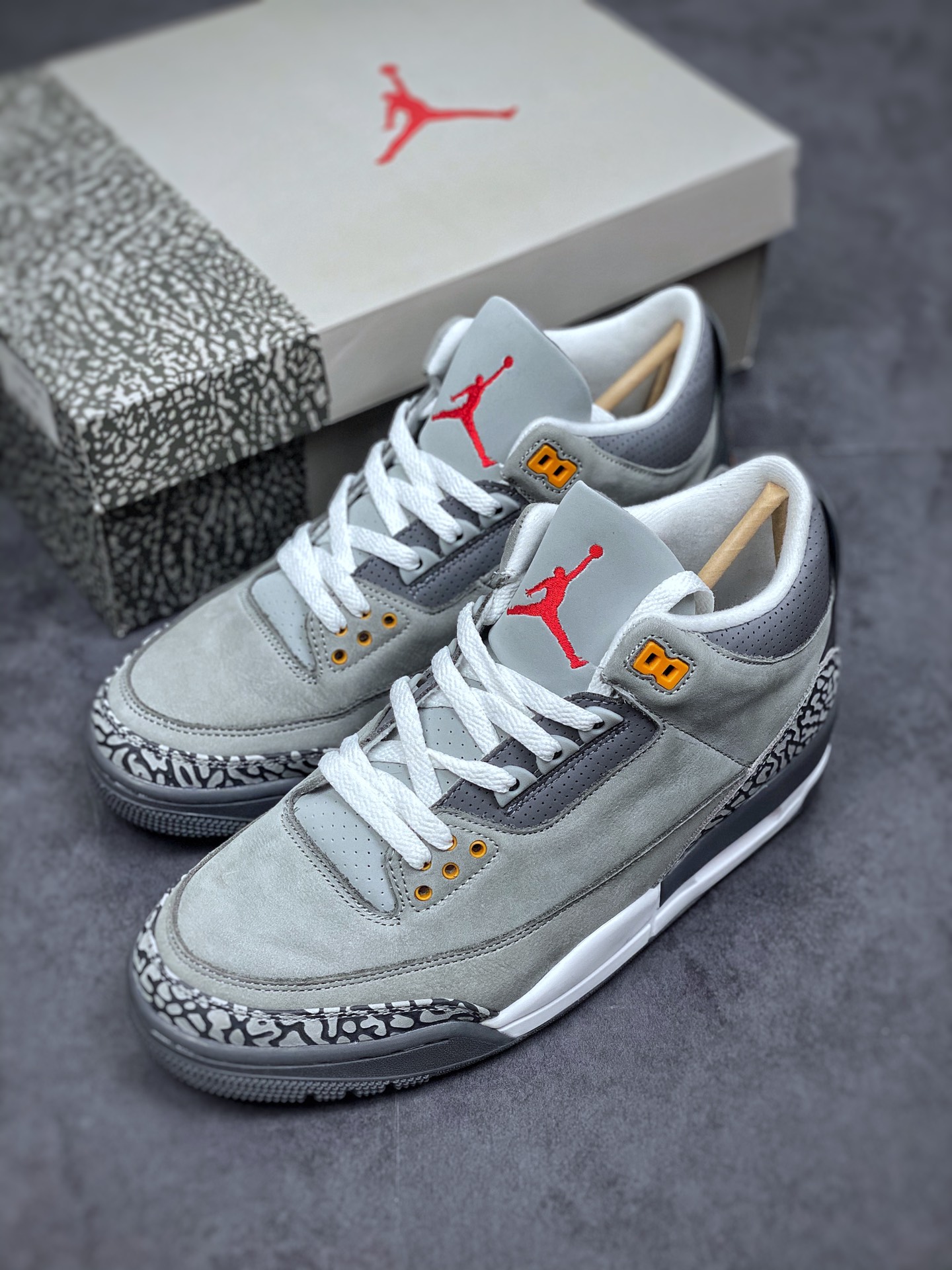 Air Jordan 3 Retro 'Cool Grey' 2021 CT8532-012