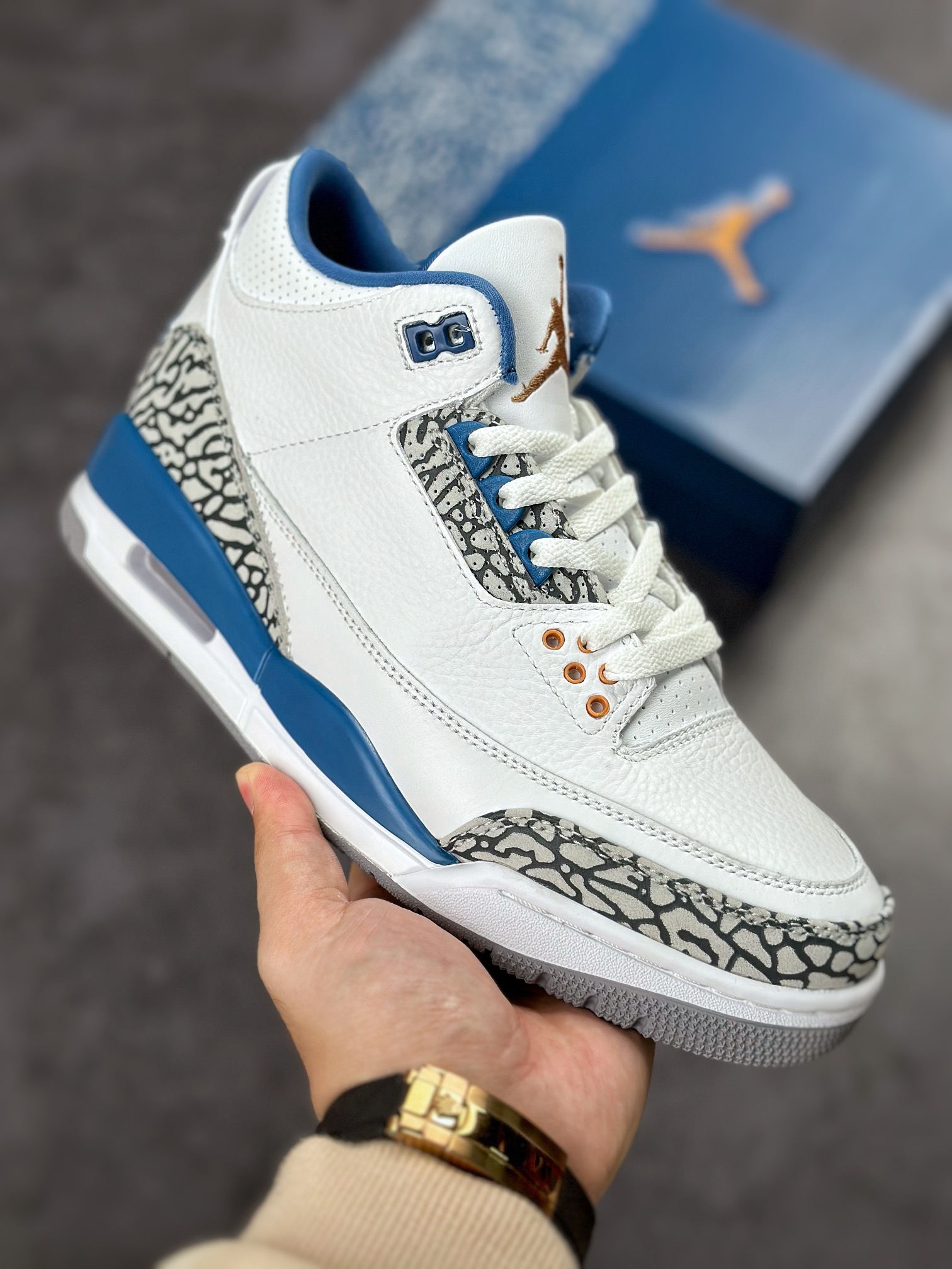 Air Jordan 3 Retro 'Wizards' CT8532-148