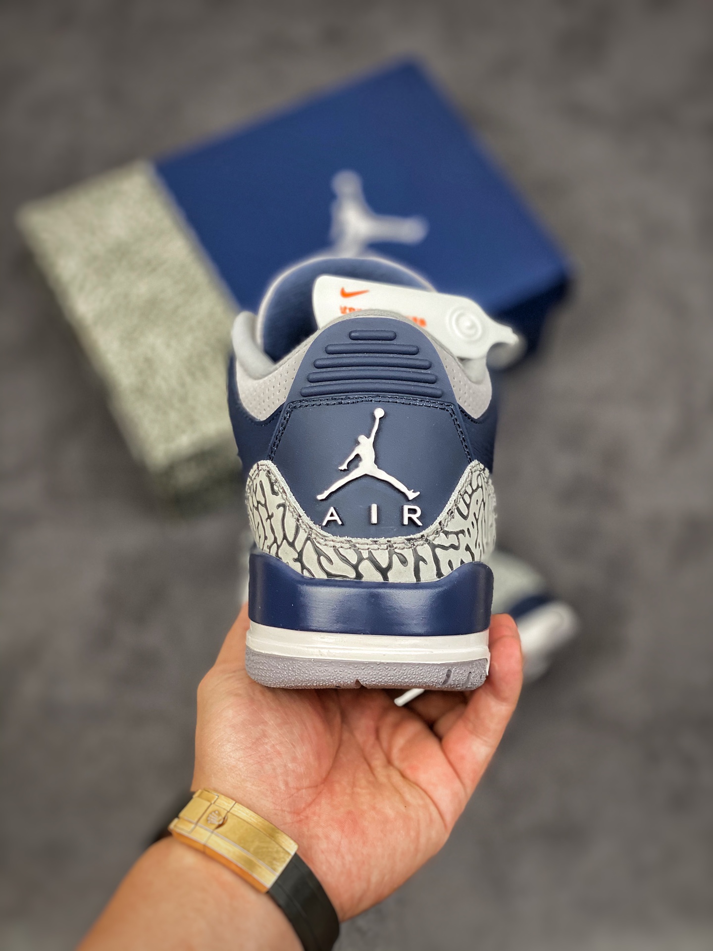 Air Jordan 3 Retro 'Georgetown' CT8532-401