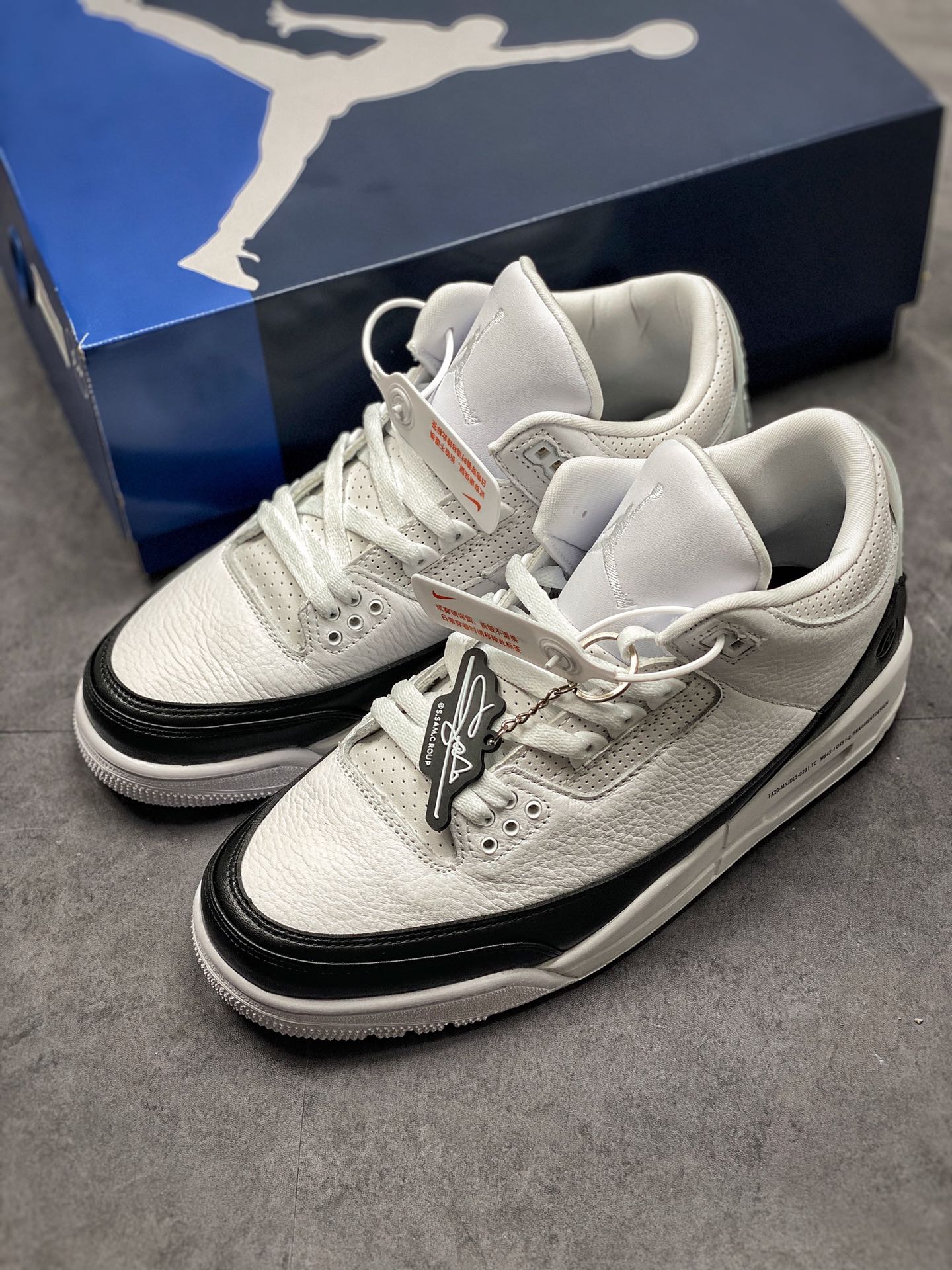 Fragment Design x Air Jordan 3 Retro SP 'White' DA3595-100