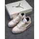 Air Jordan 3 Retro 'Neapolitan' CK9246-102