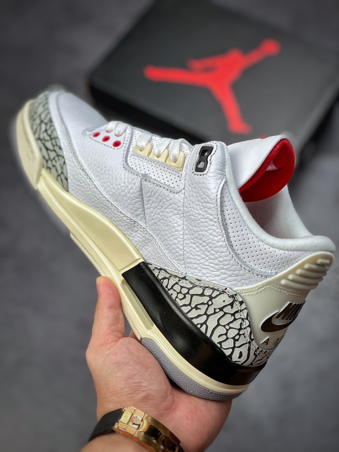 Air Jordan 3 Retro 'White Cement Reimagined' DN3707-100