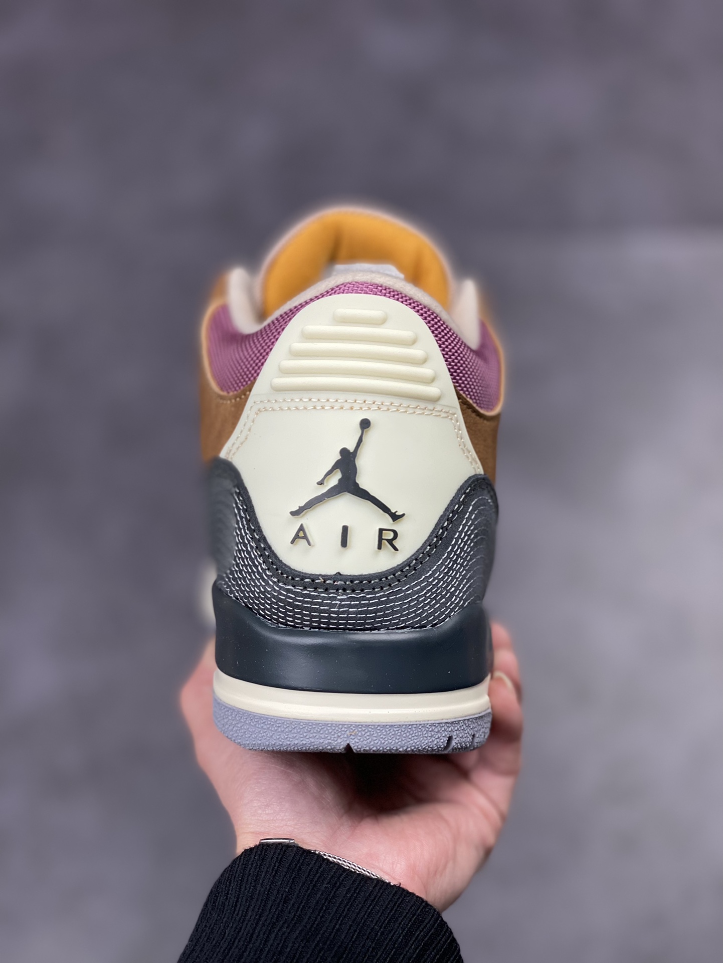 Air Jordan 3 Retro SE 'Winterized' DR8869-200