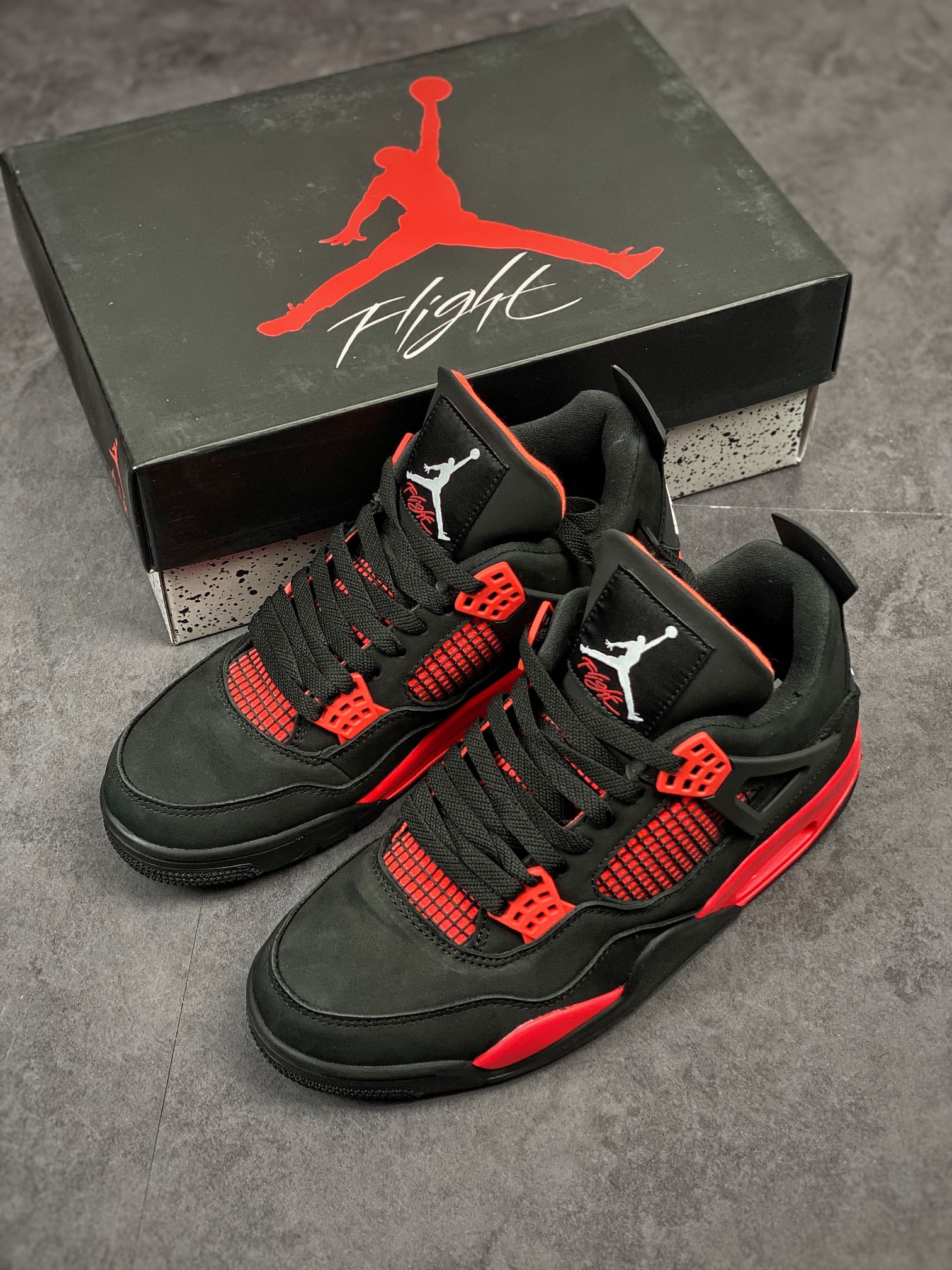 Air Jordan 4 Retro 'Red Thunder' CT8527-016