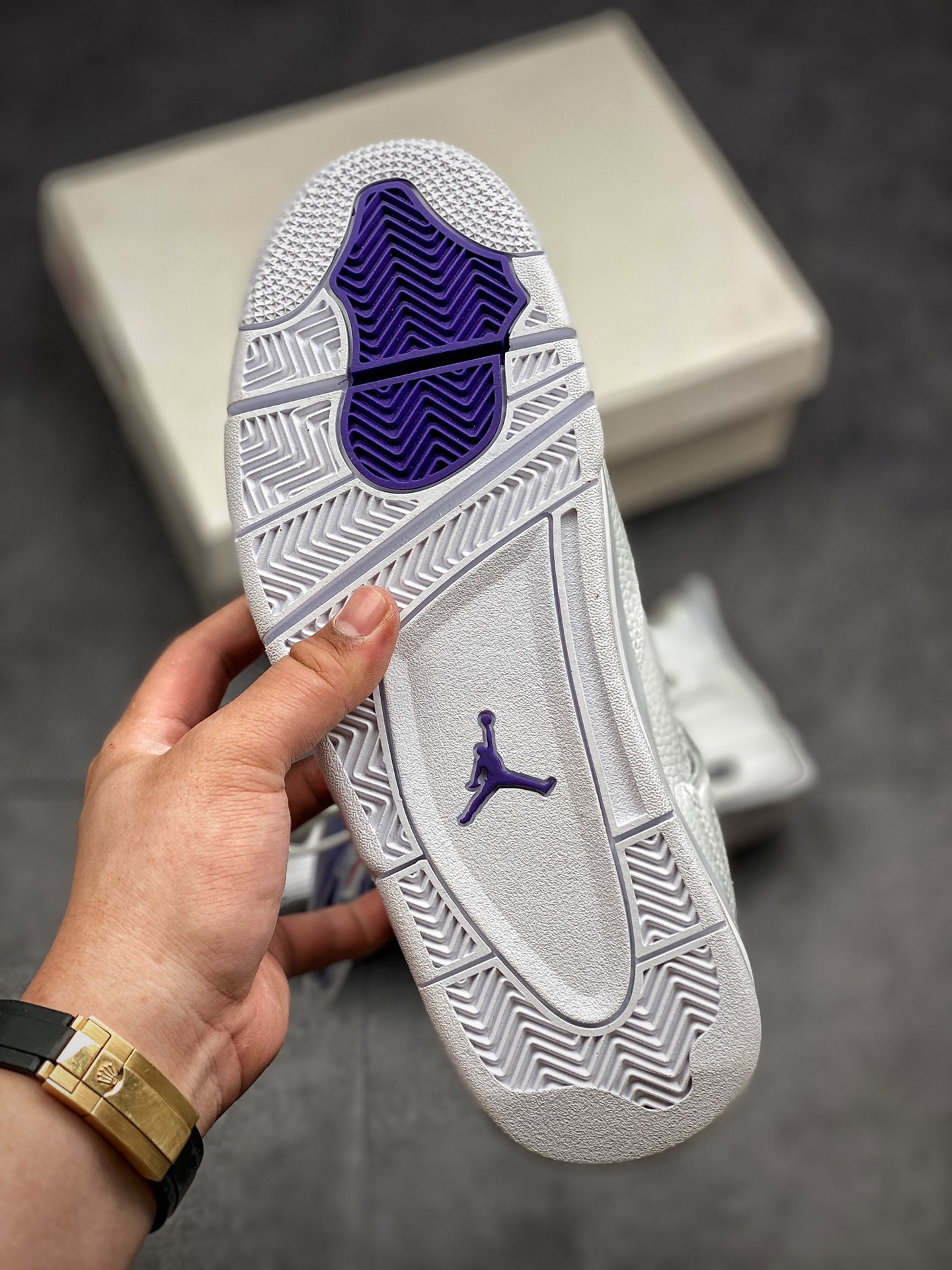 Air Jordan 4 Retro 'Purple Metallic' CT8527-115