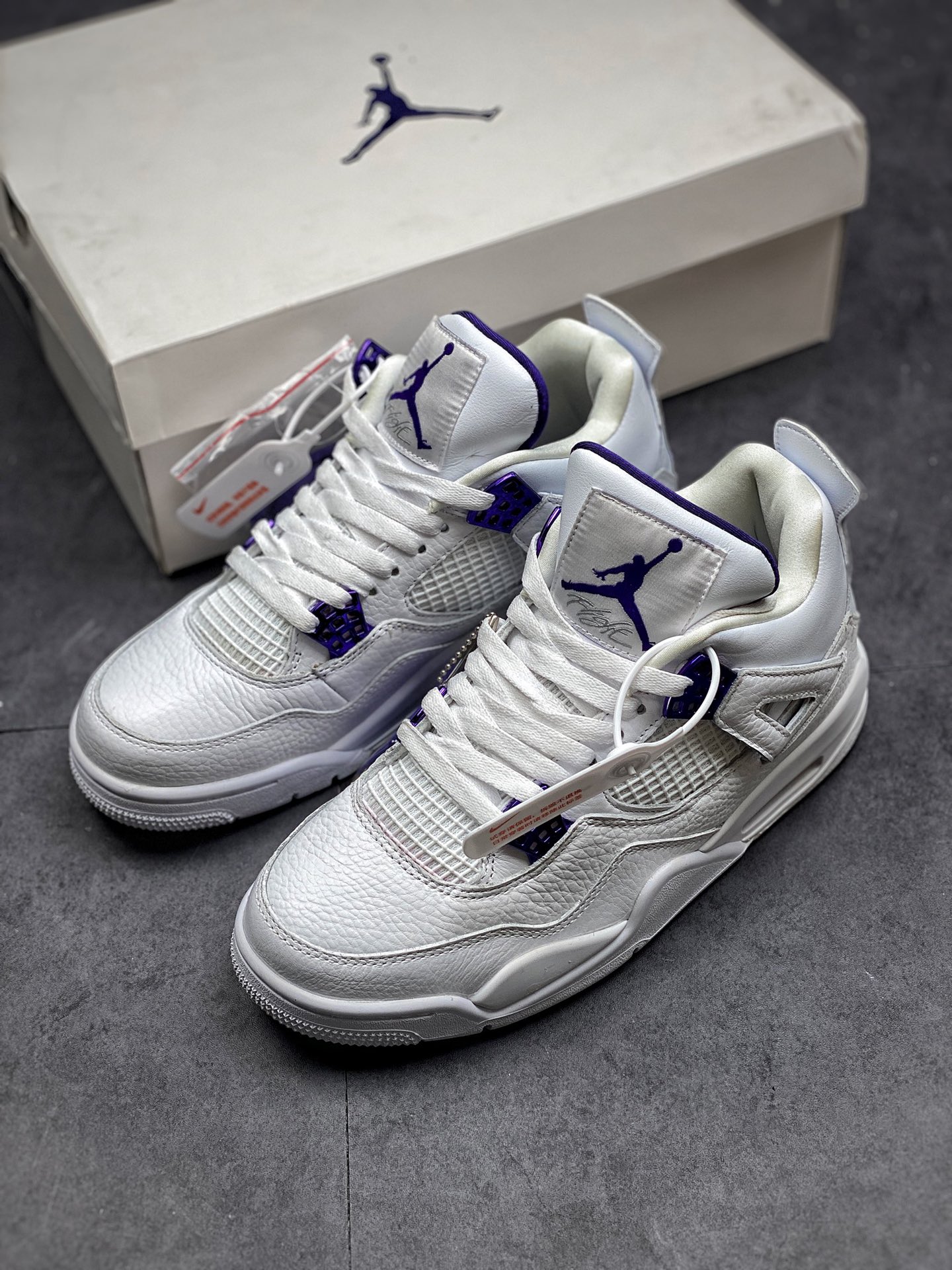 Air Jordan 4 Retro 'Purple Metallic' CT8527-115