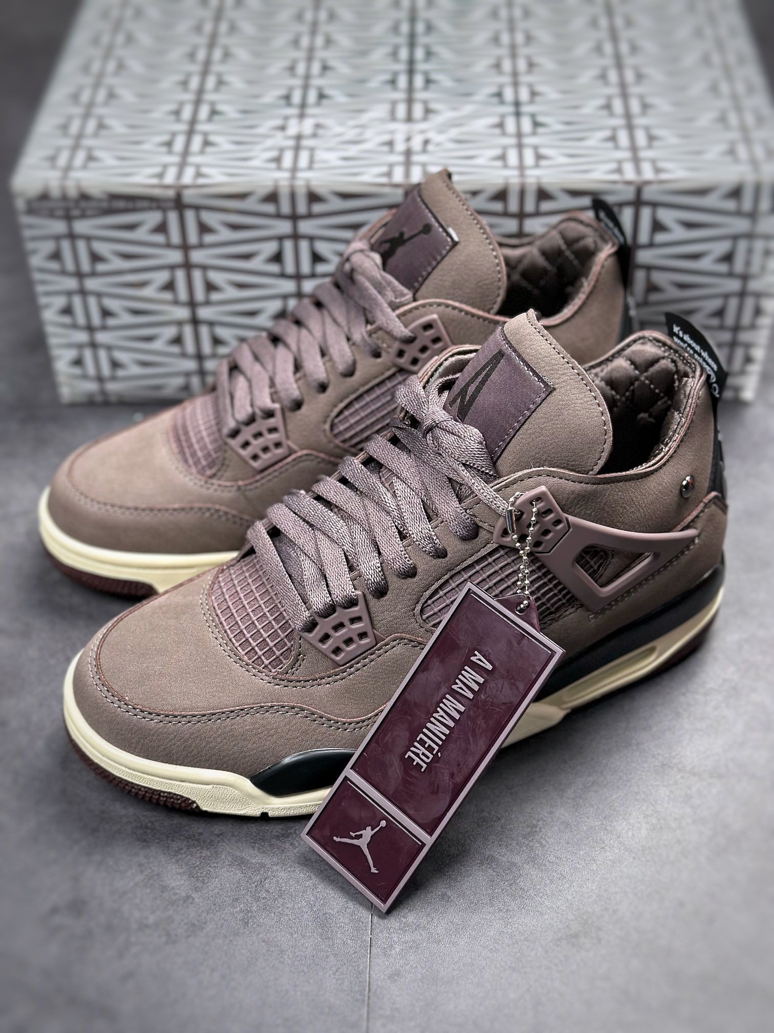 A Ma Manire x Air Jordan 4 'Violet Ore' DV6773-220