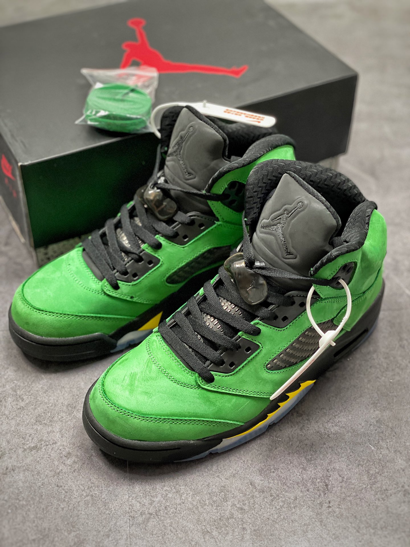 Air Jordan 5 Retro SE 'Oregon' CK6631-307