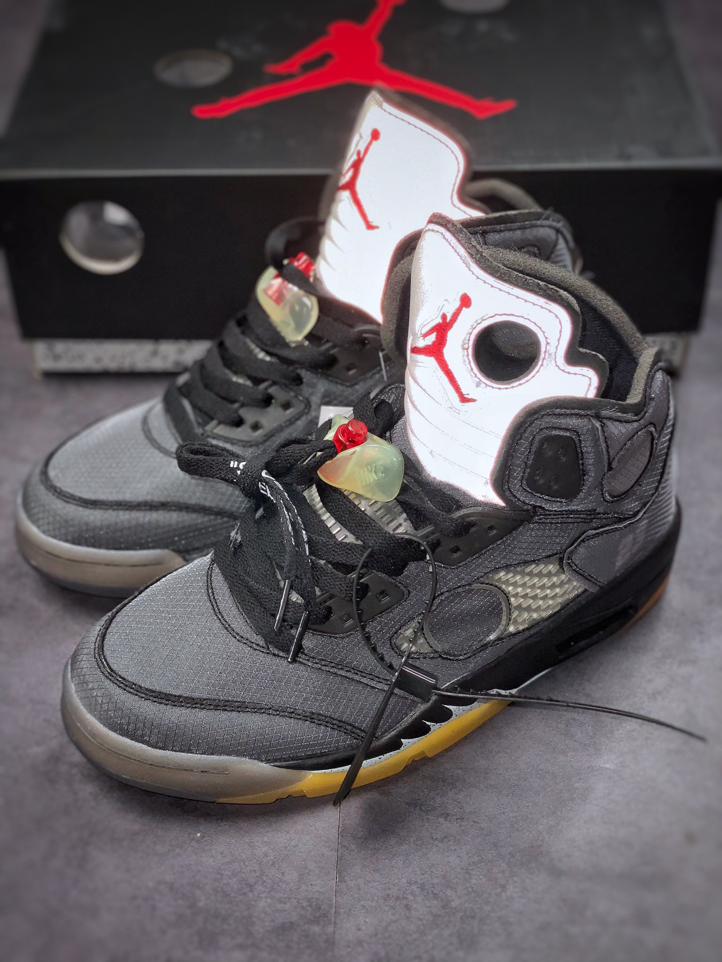 Off-White x Air Jordan 5 Retro SP 'Muslin' CT8480-001