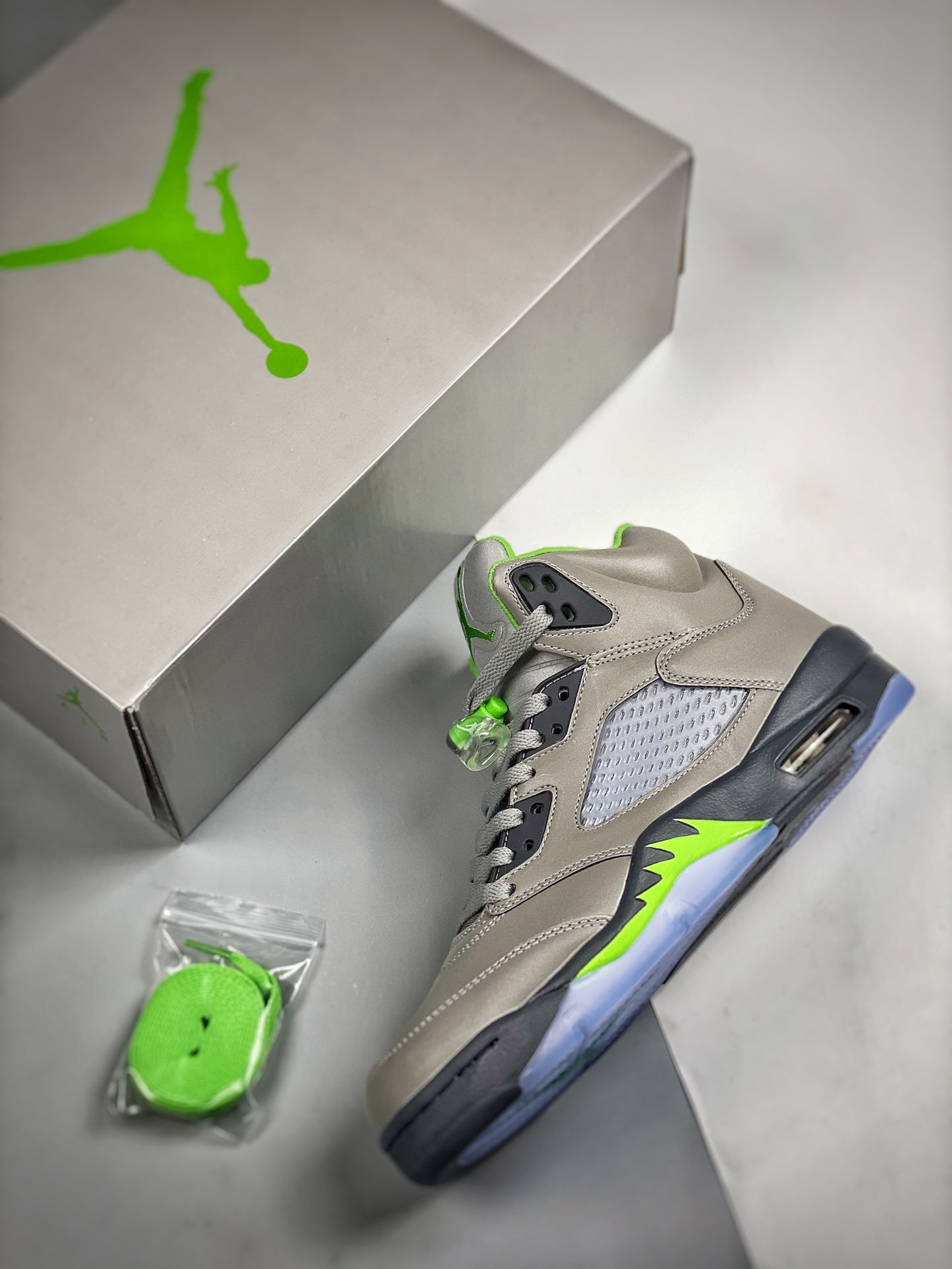 Air Jordan 5 Retro 'Green Bean' 2022 DM9014-003