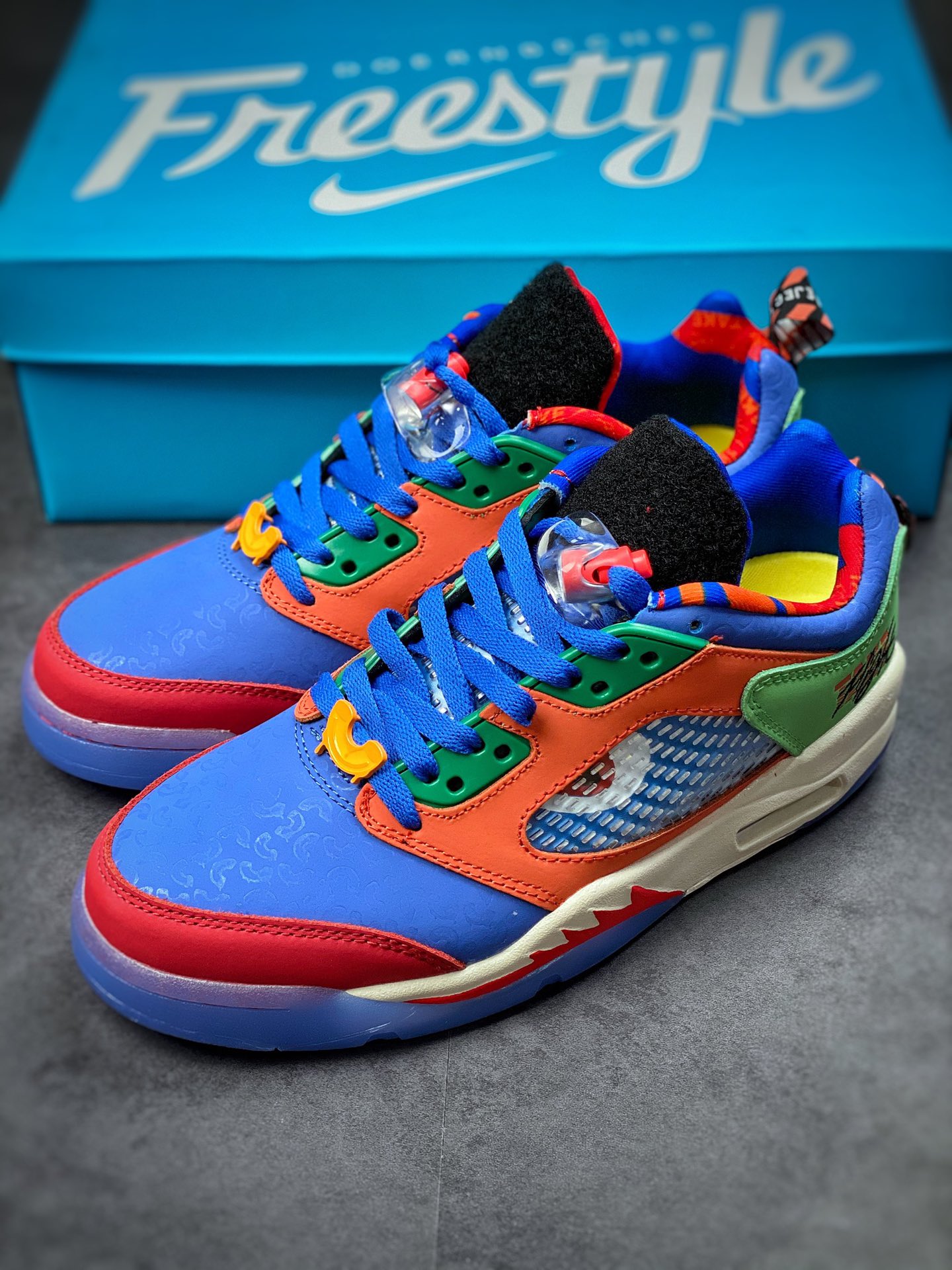 Air Jordan 5 Retro Low 'Doernbecher 2022' DR6287-486