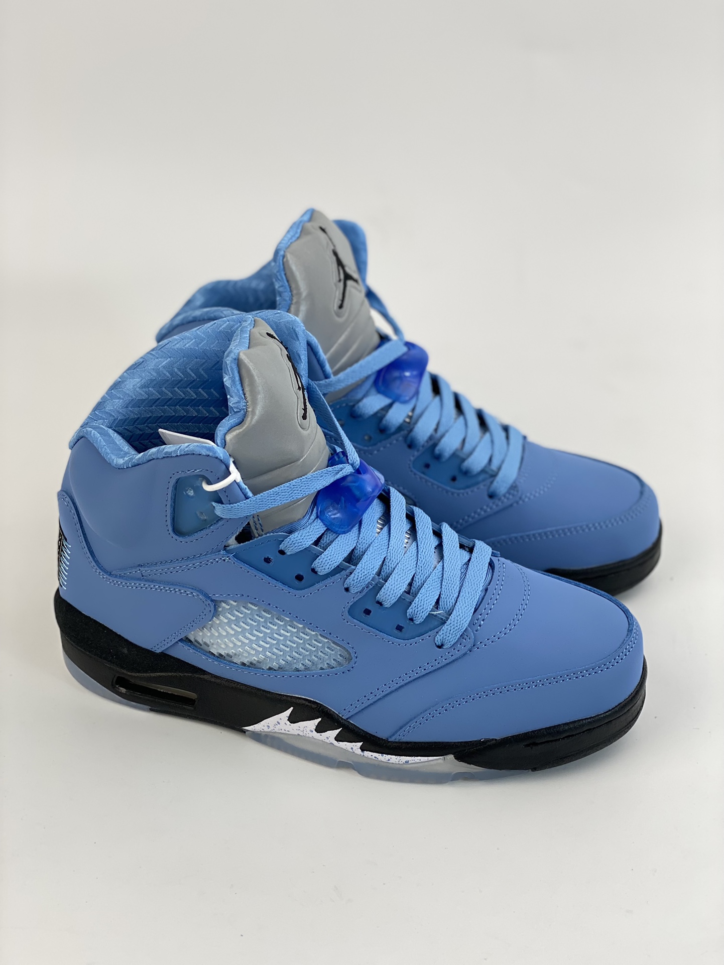 Air Jordan 5 Retro 'UNC University Blue' DV1310-401