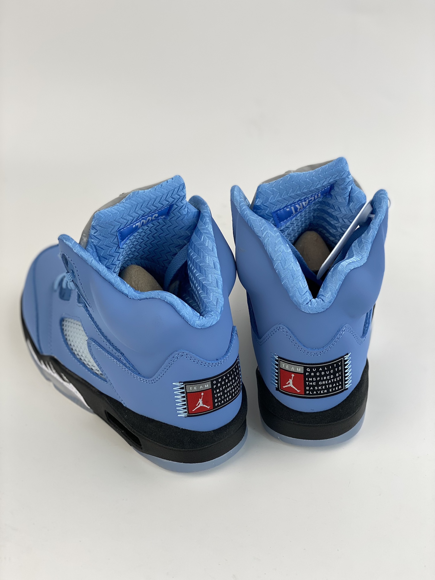 Air Jordan 5 Retro 'UNC University Blue' DV1310-401