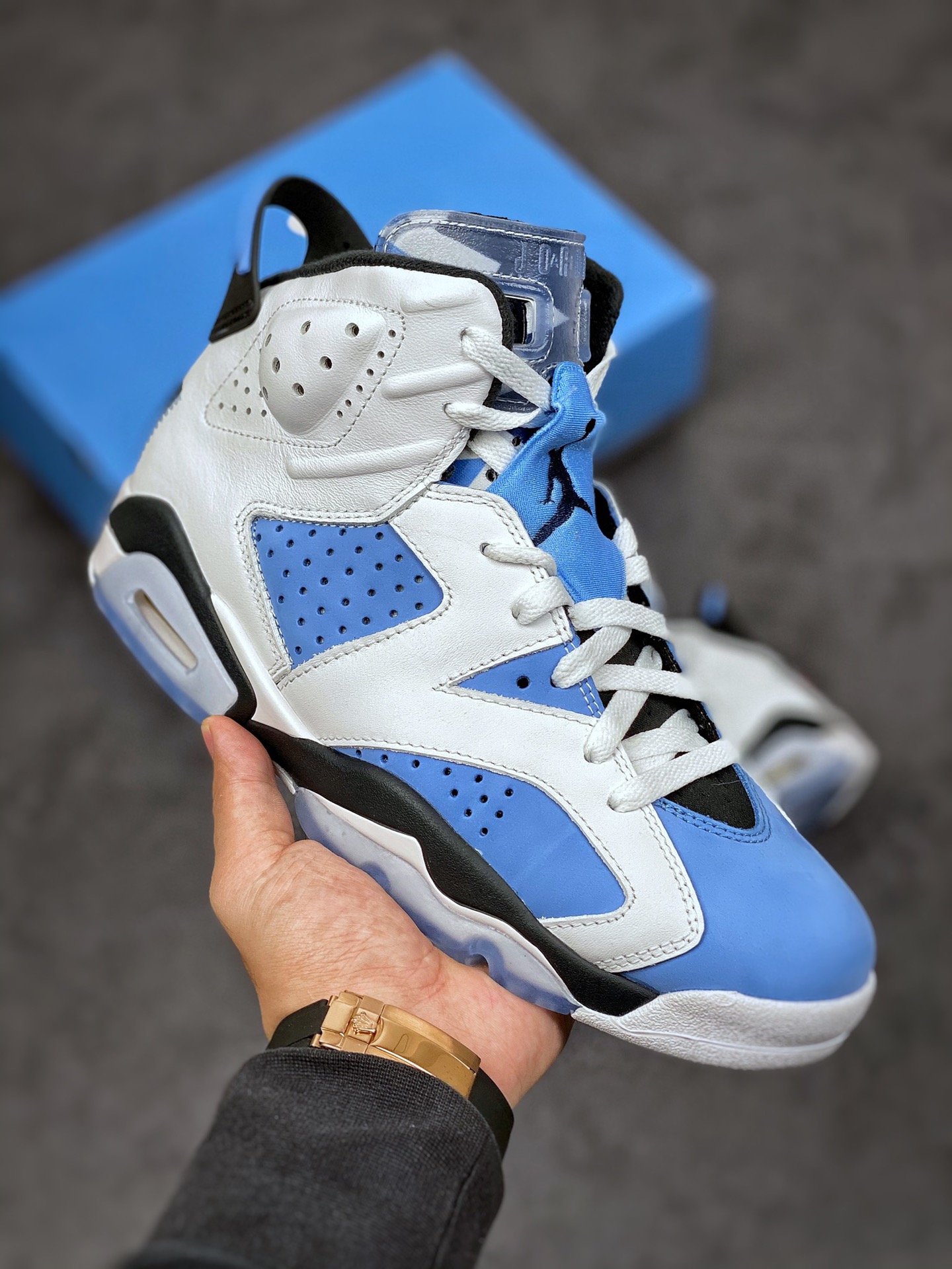 Air Jordan 6 Retro 'UNC Home' CT8529-410