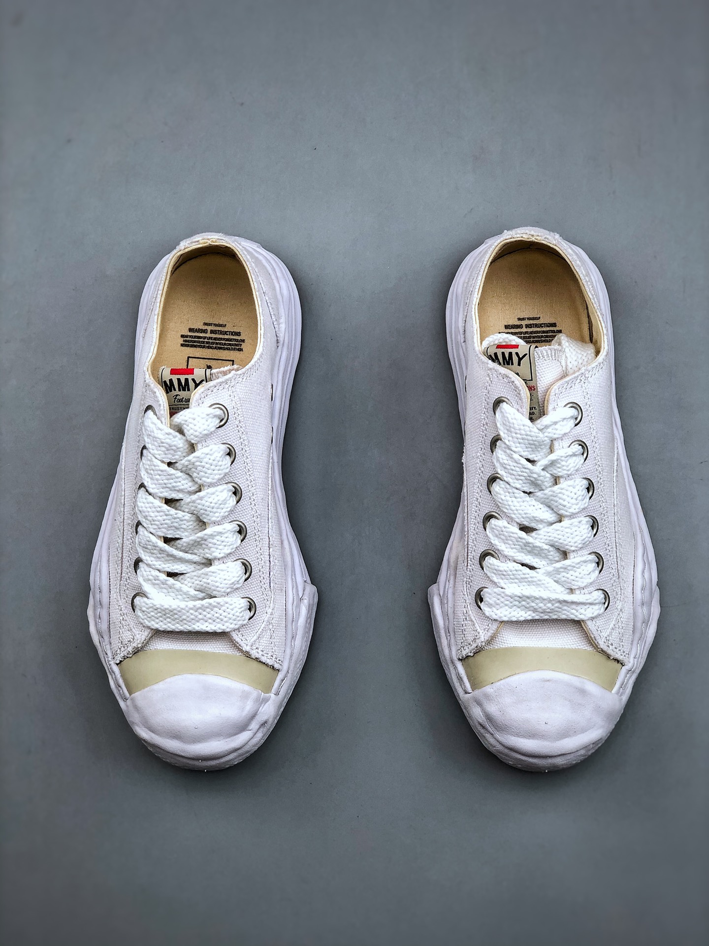 Maison MIHARA YASUHIRO HANK OG Sole Canvas Low-top Sneaker 'White' A05FW702-WHT