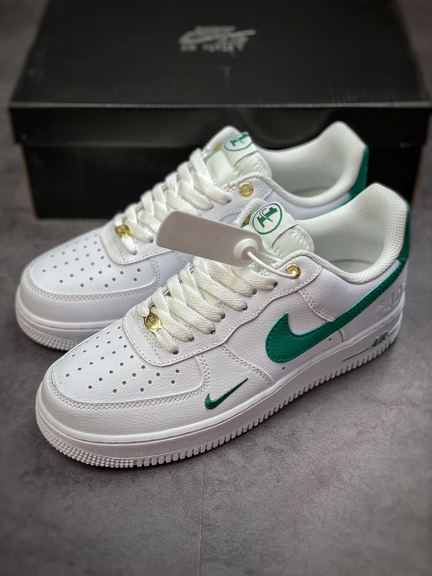 Nike Air Force 1 '07 LV8 '40th Anniversary - Sail Malachite' DQ7658-101