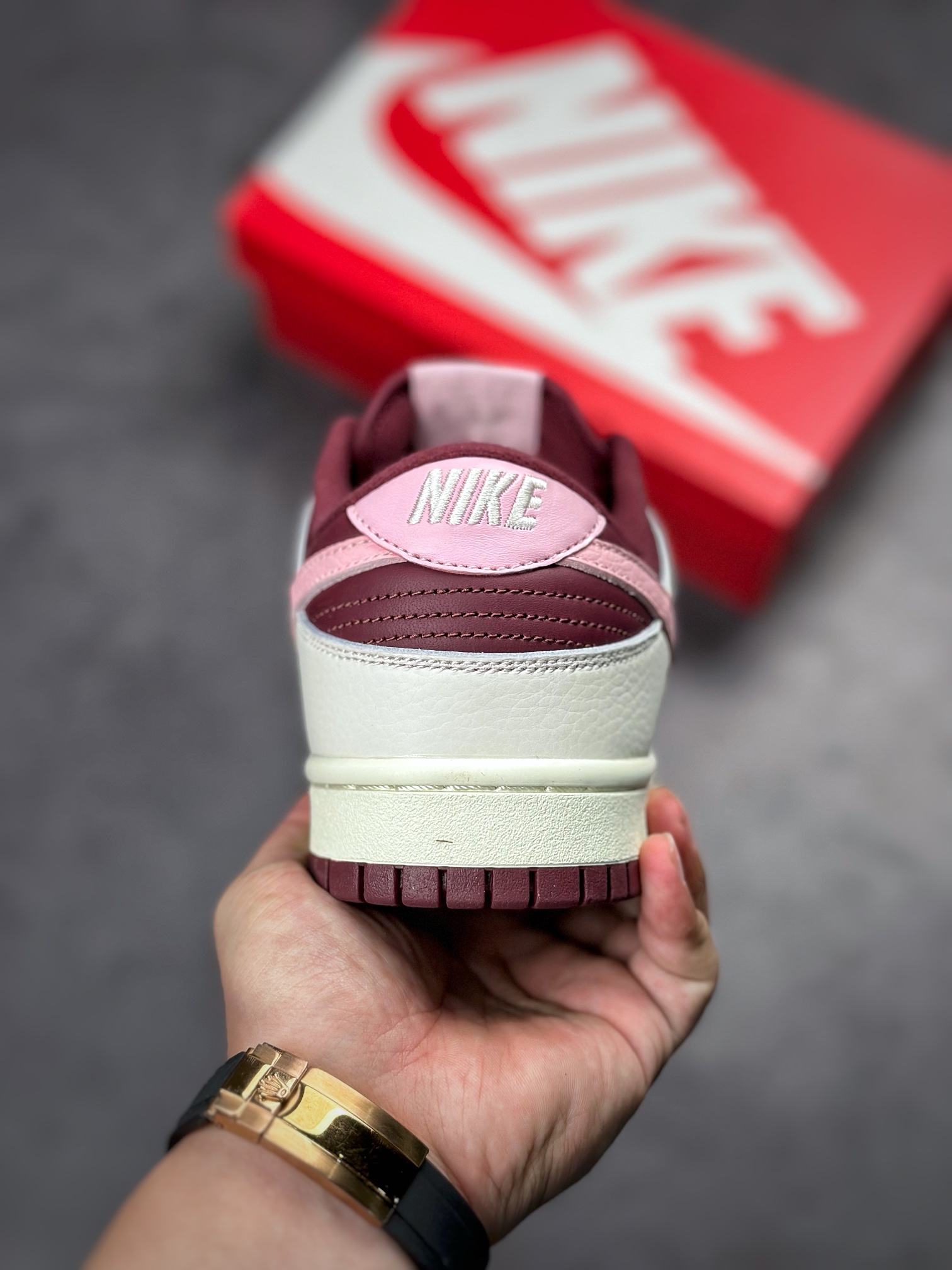 Nike Dunk Low Premium 'Valentine's Day 2023' DR9705-100