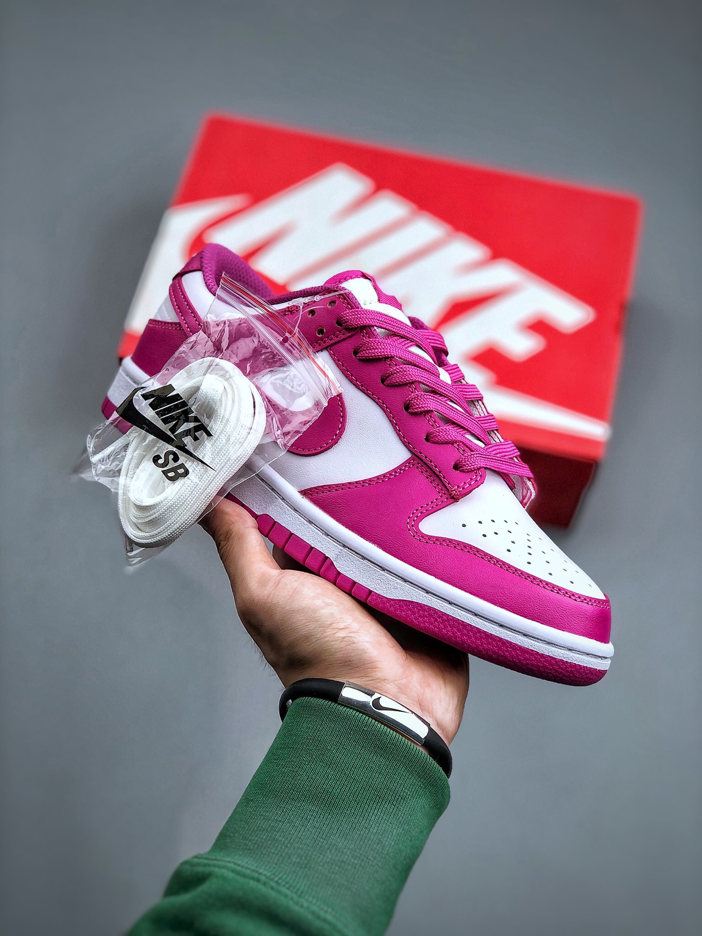 Nike Dunk Low 'Active Fuchsia' FJ0704-100