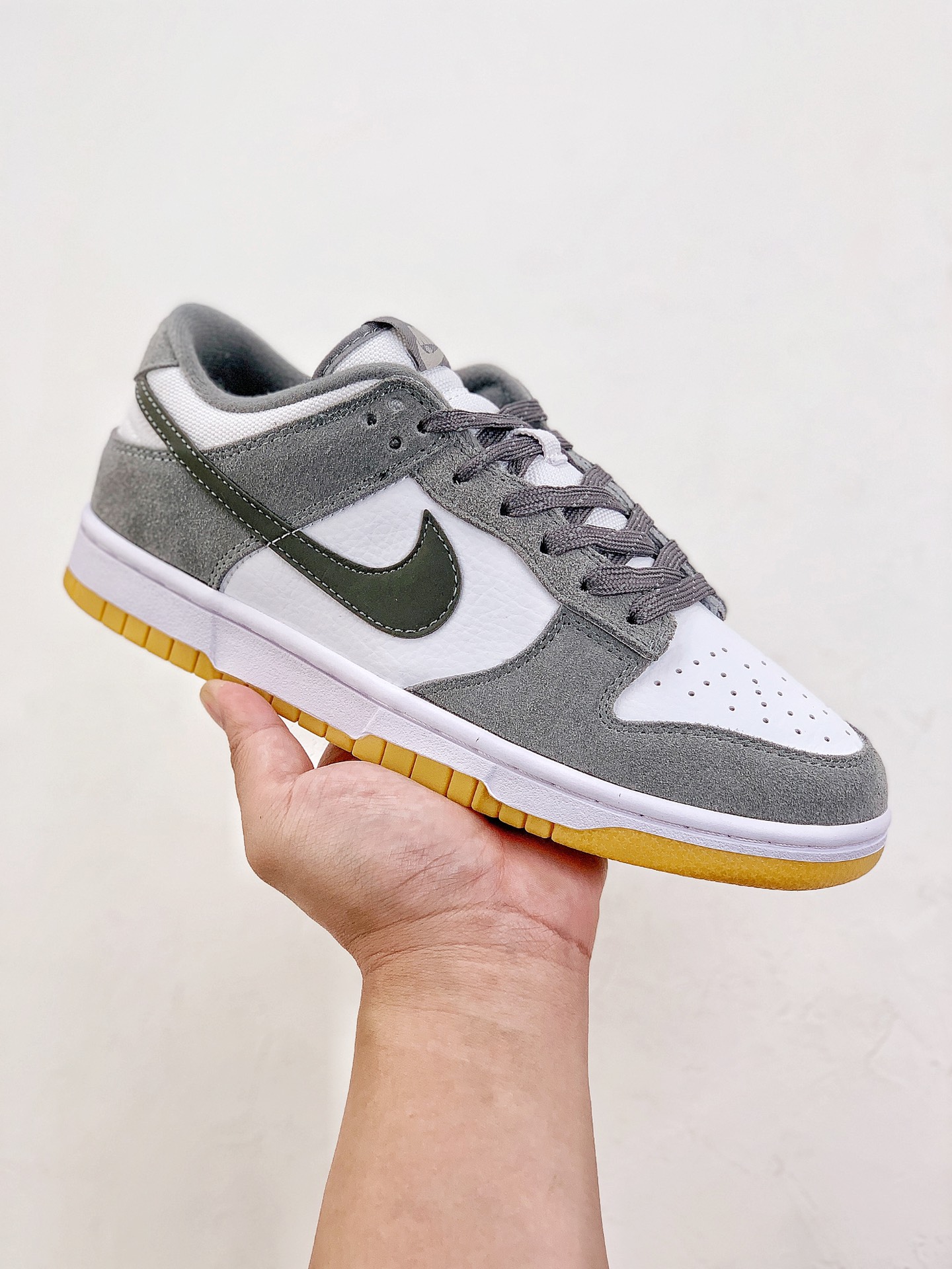 Nike Dunk Low 'Smoke Grey Gum' FV0389-100