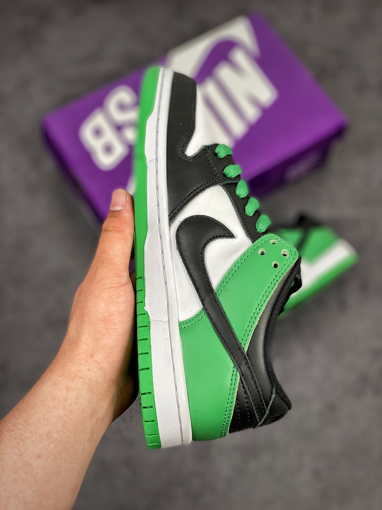 Nike SB Dunk Low Pro 'Classic Green' BQ6817-302