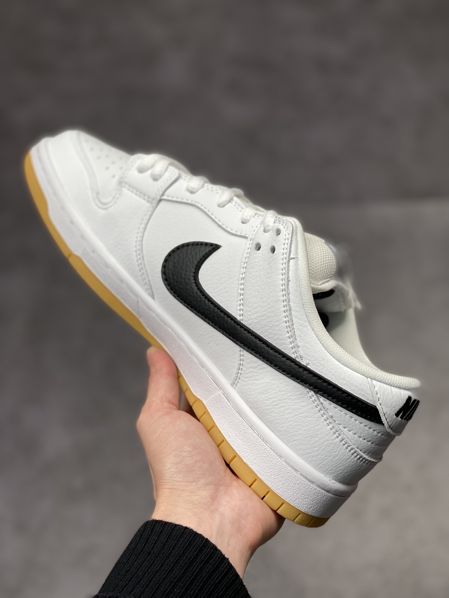 Nike SB Dunk Low Pro 'White Gum' CD2563-101