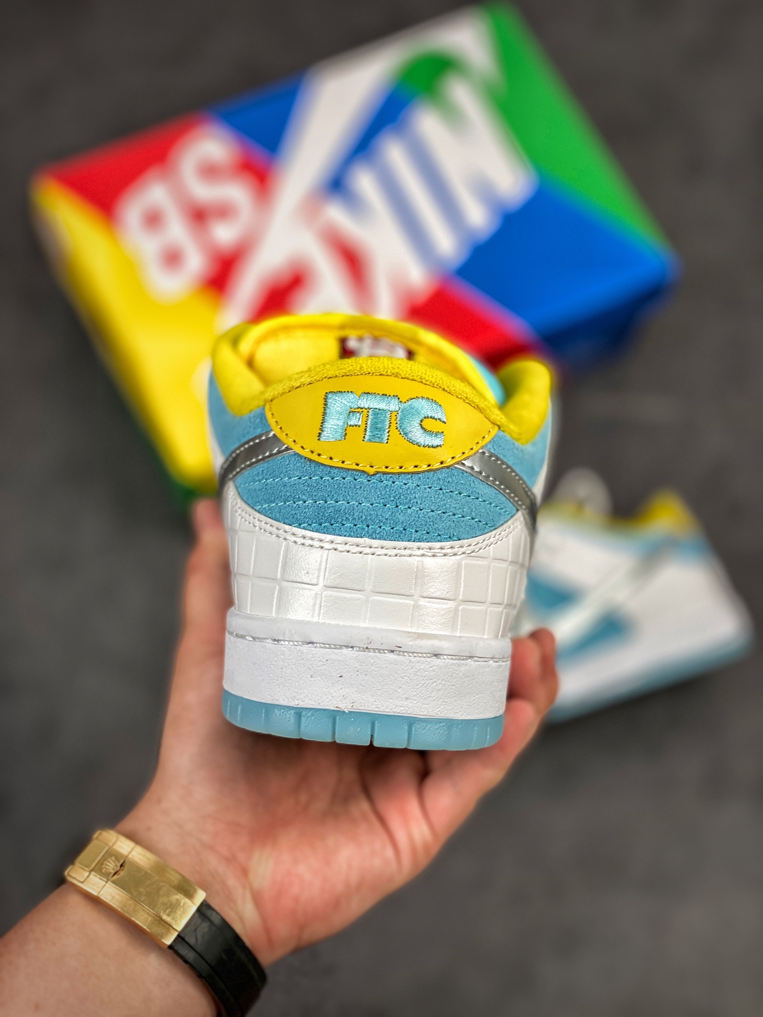 Nike x FTC SB Dunk Low 'Lagoon Pulse' DH7687-400