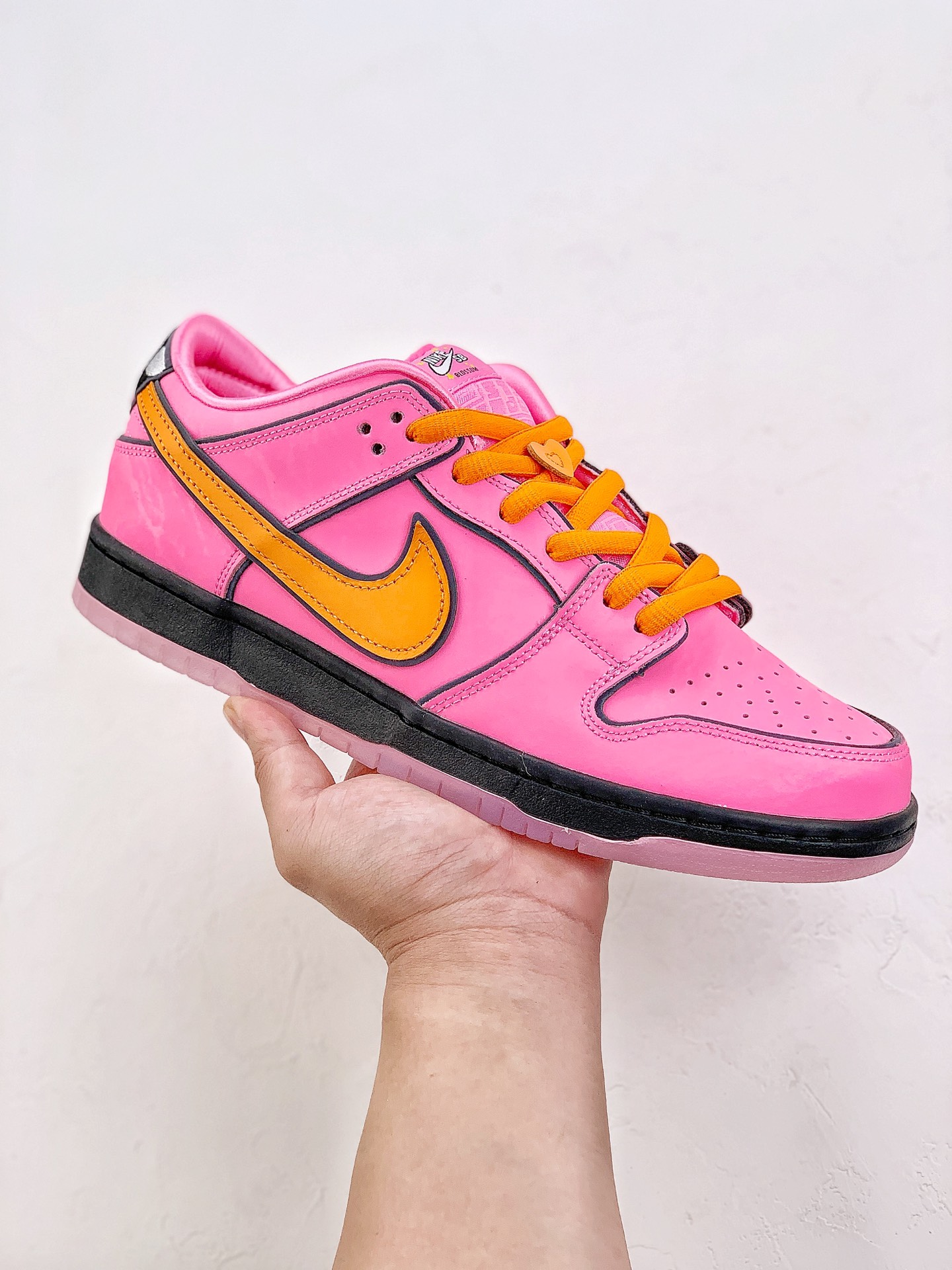 Nike x The Powerpuff Girls SB Dunk Low Prox QS 'Blossom' FD2631-600