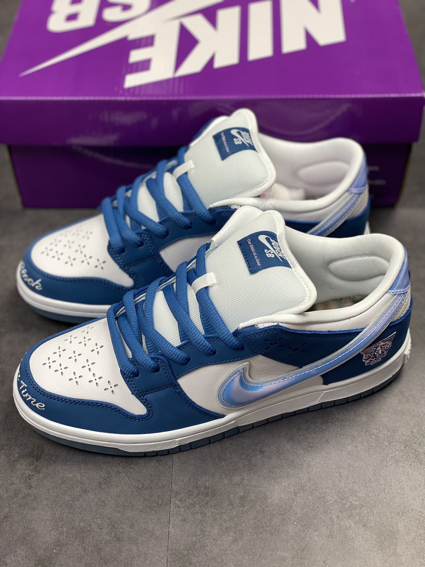 Nike SB Dunk Low 'Born x Raised One Block At A Time' FN7819-400