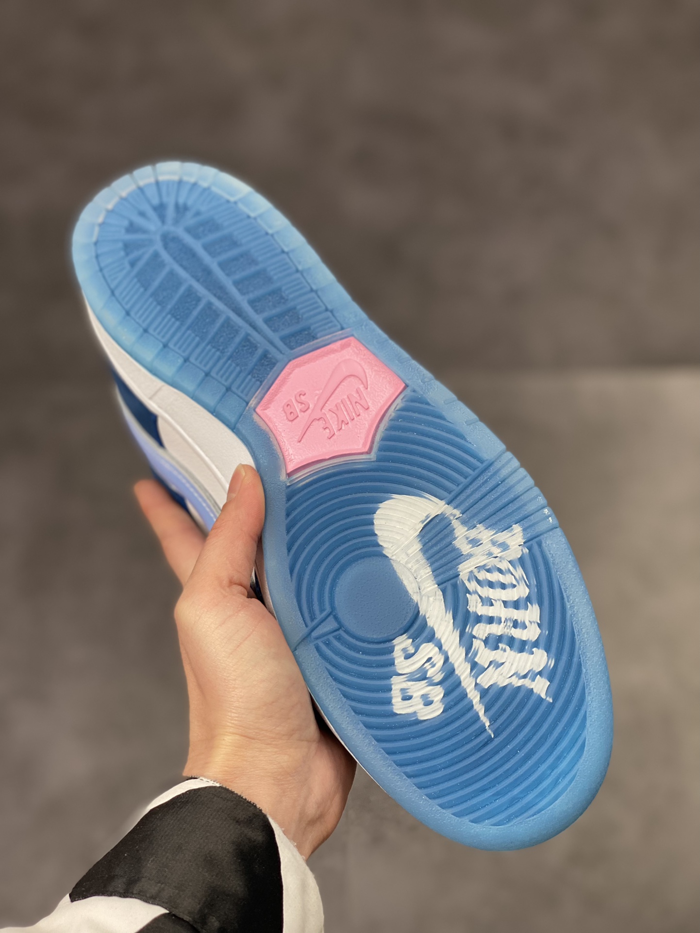 Nike SB Dunk Low 'Born x Raised One Block At A Time' FN7819-400