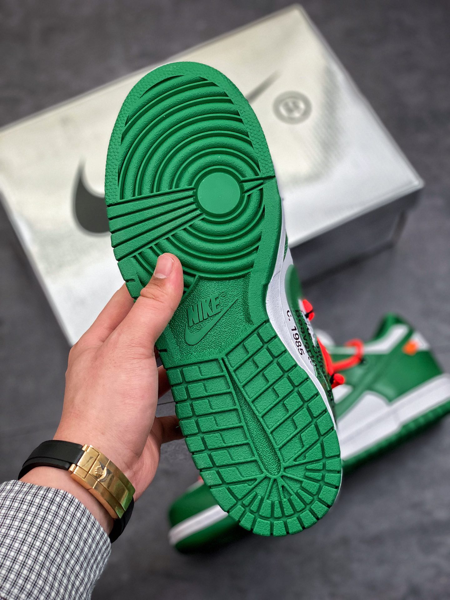 Off-White x Dunk Low 'Pine Green' CT0856-100