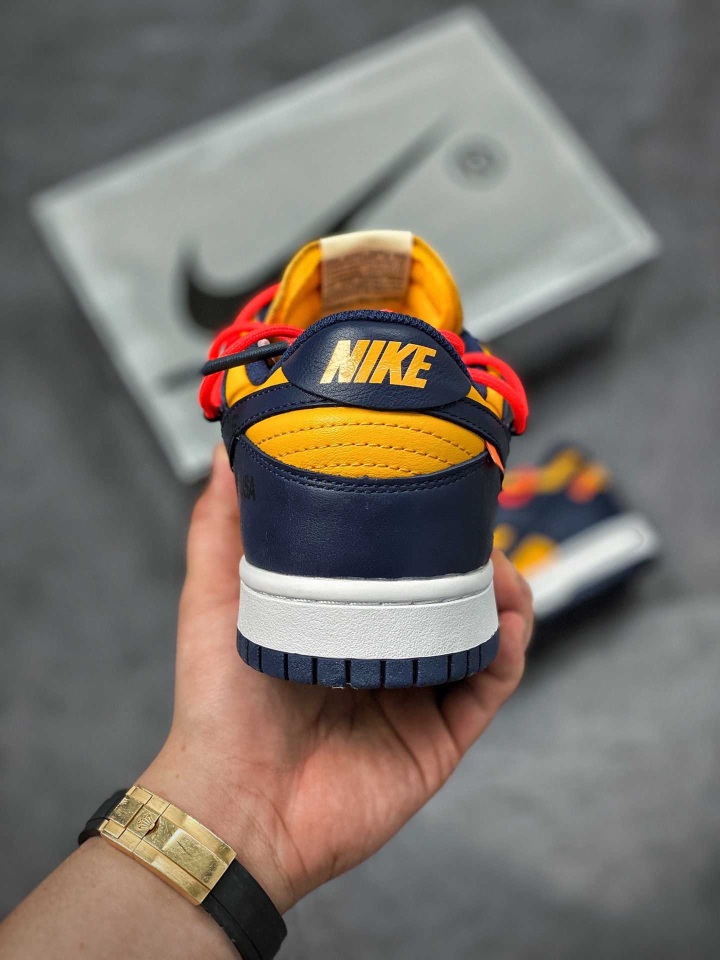 Off-White x Dunk Low 'University Gold' CT0856-700