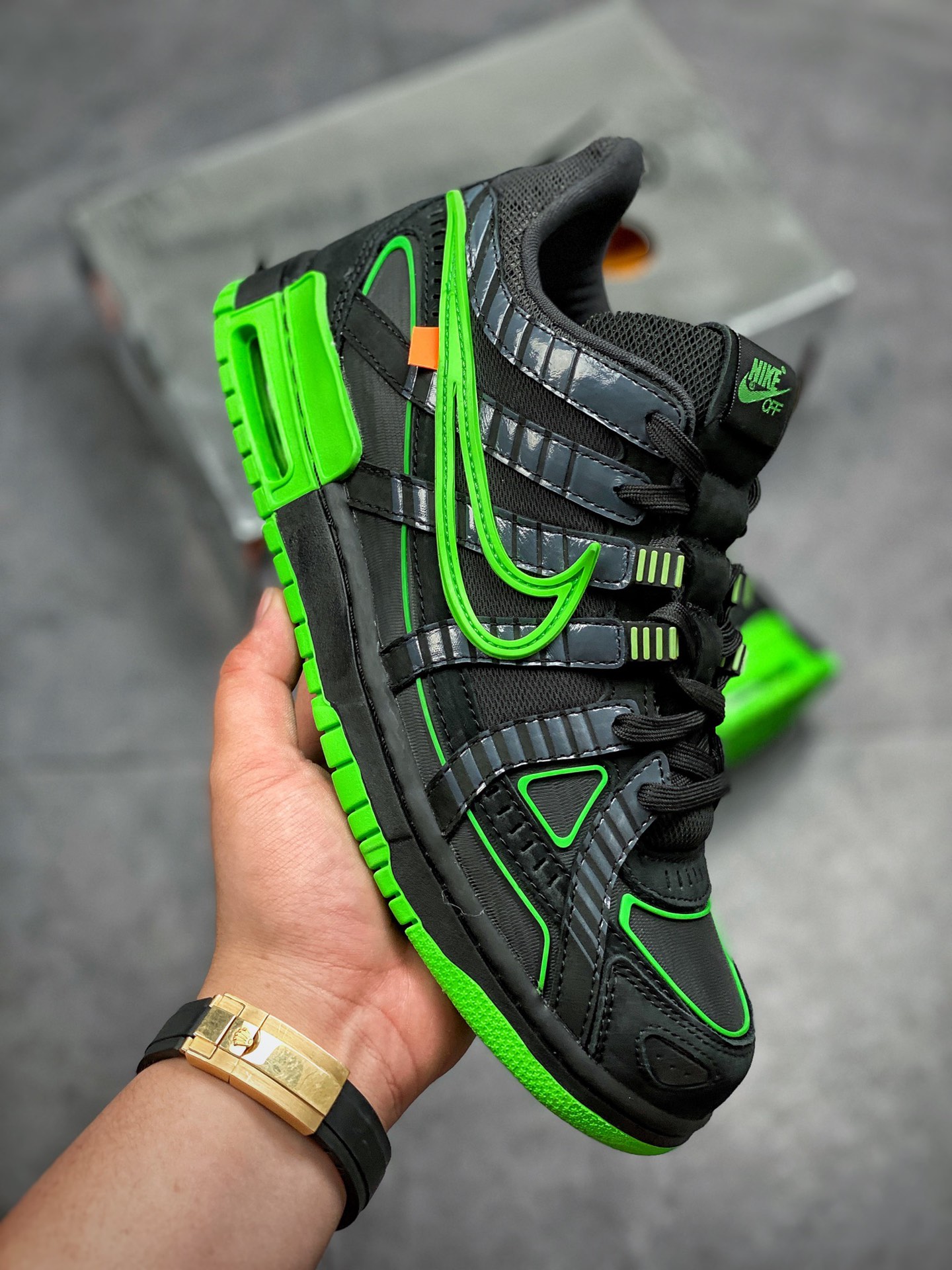 Off-White x Air Rubber Dunk 'Green Strike' CU6015-001