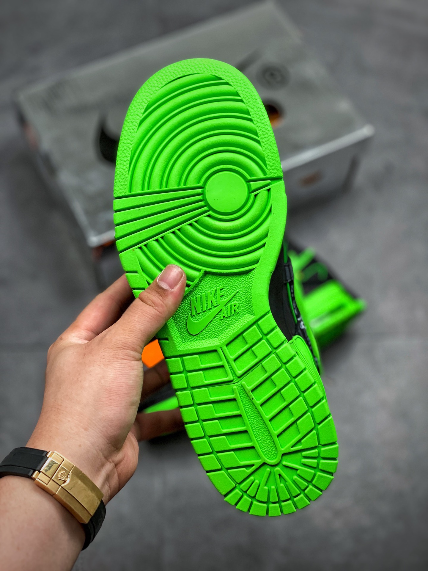 Off-White x Air Rubber Dunk 'Green Strike' CU6015-001