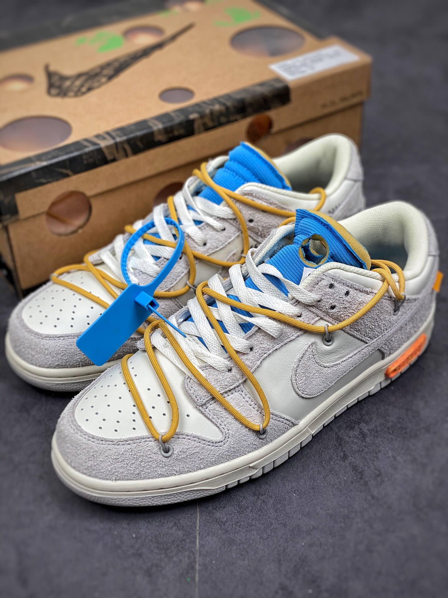 Off-White x Dunk Low 'Lot 34 of 50' DJ0950-102