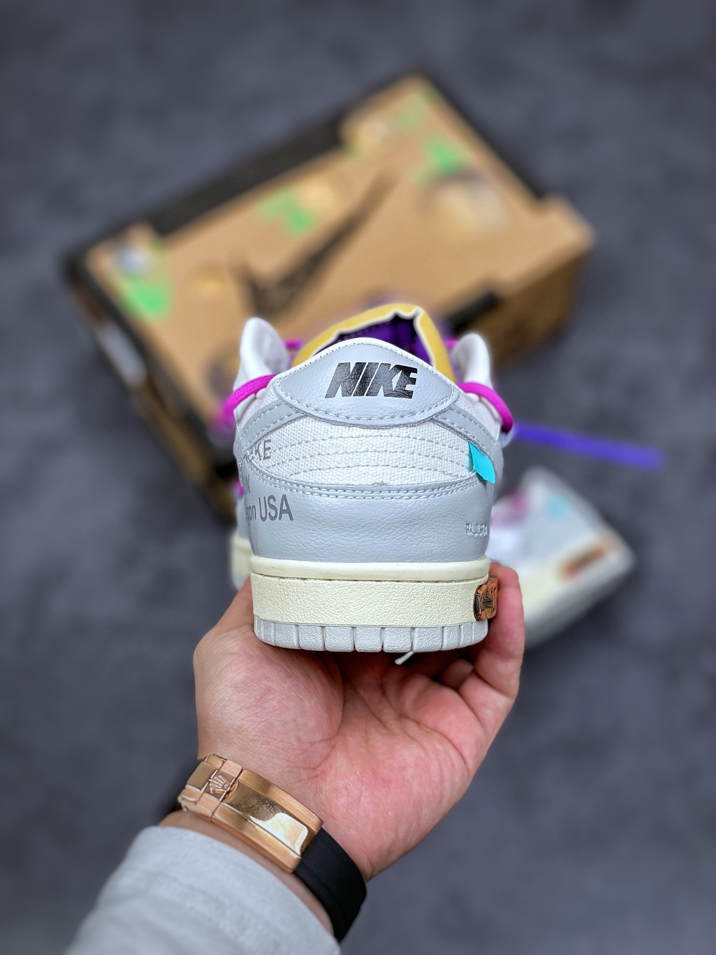 Off-White x Dunk Low 'Lot 28 of 50' DM1602-111