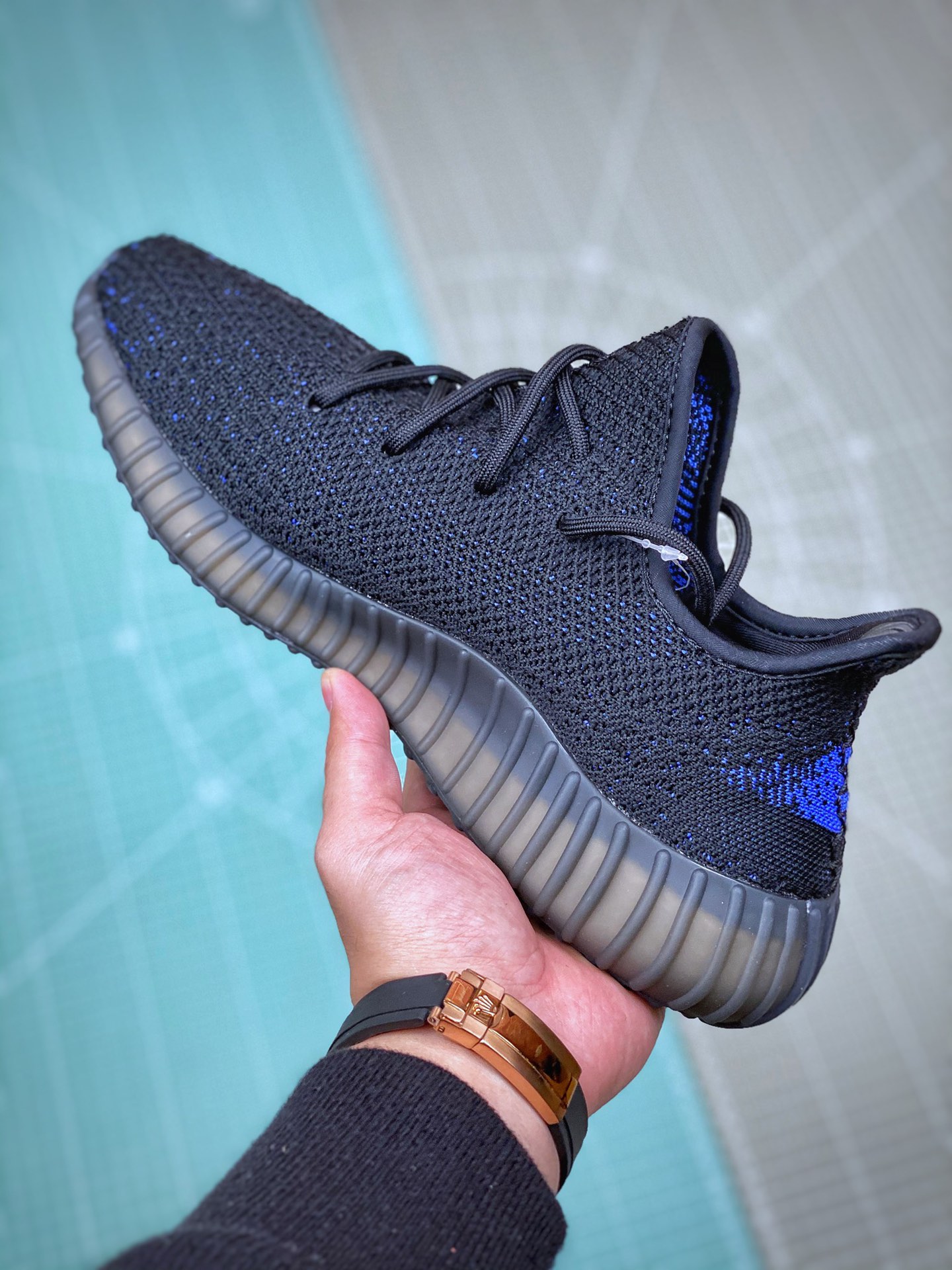 adidas Yeezy Boost 350 V2 'Dazzling Blue' GY7164